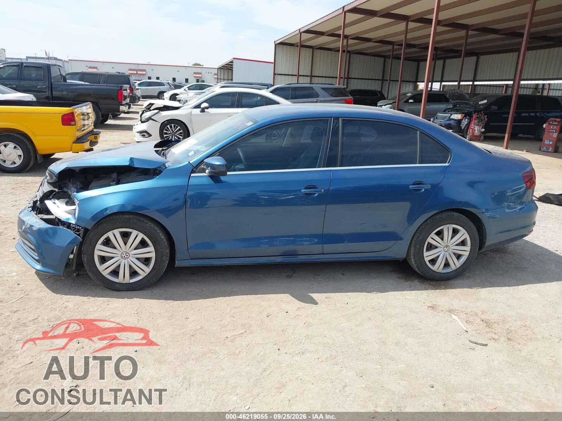 VOLKSWAGEN JETTA 2017 - 3VW2B7AJ7HM411064