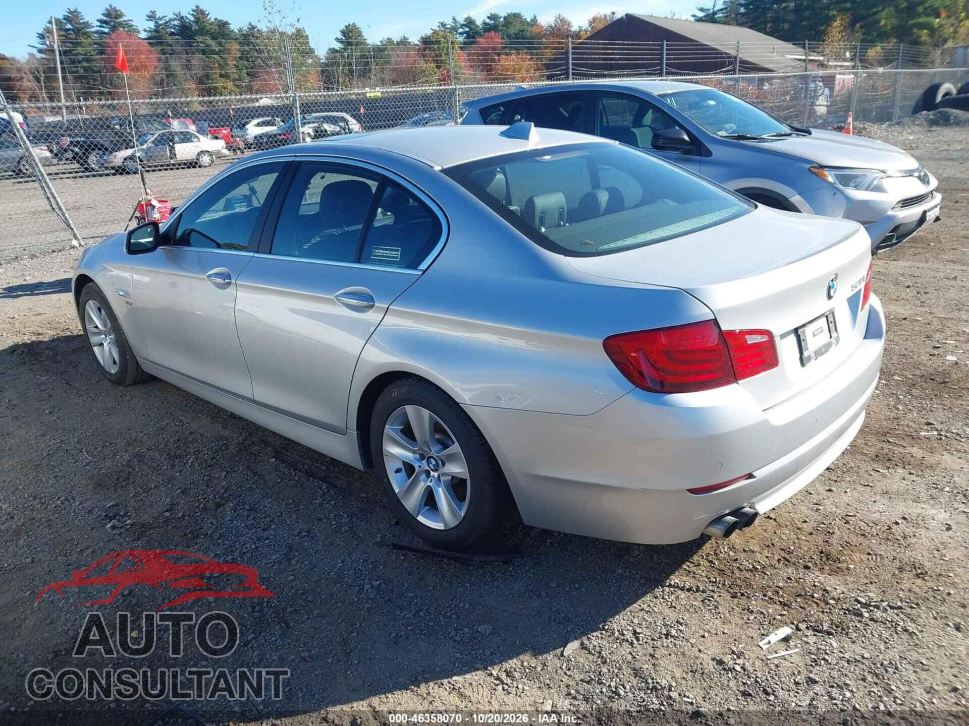BMW 528I 2012 - WBAXH5C52CDW03439