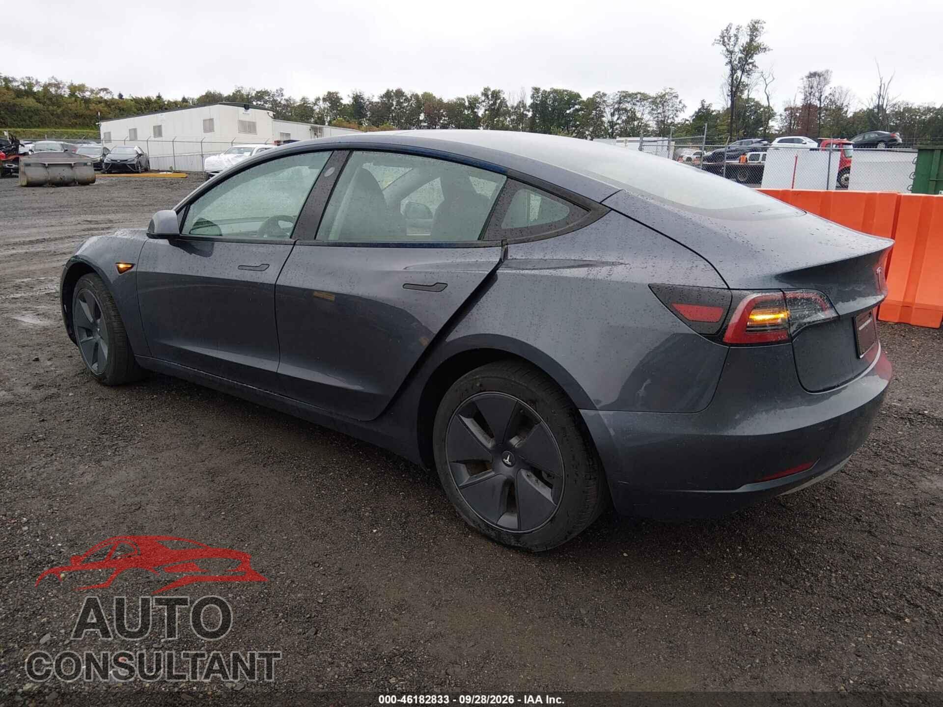 TESLA MODEL 3 2023 - 5YJ3E1EA5PF625043