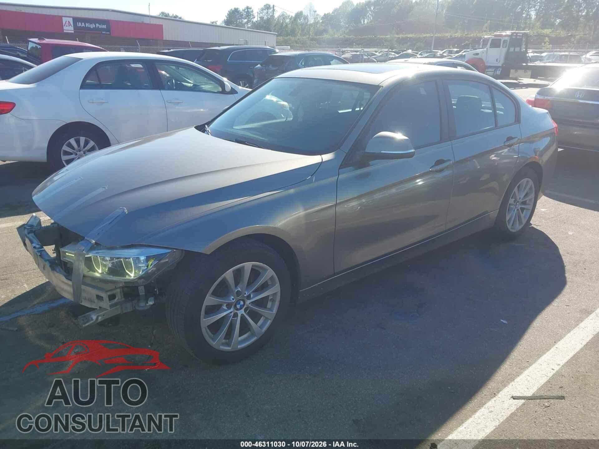 BMW 320I 2016 - WBA8E1G51GNU11476