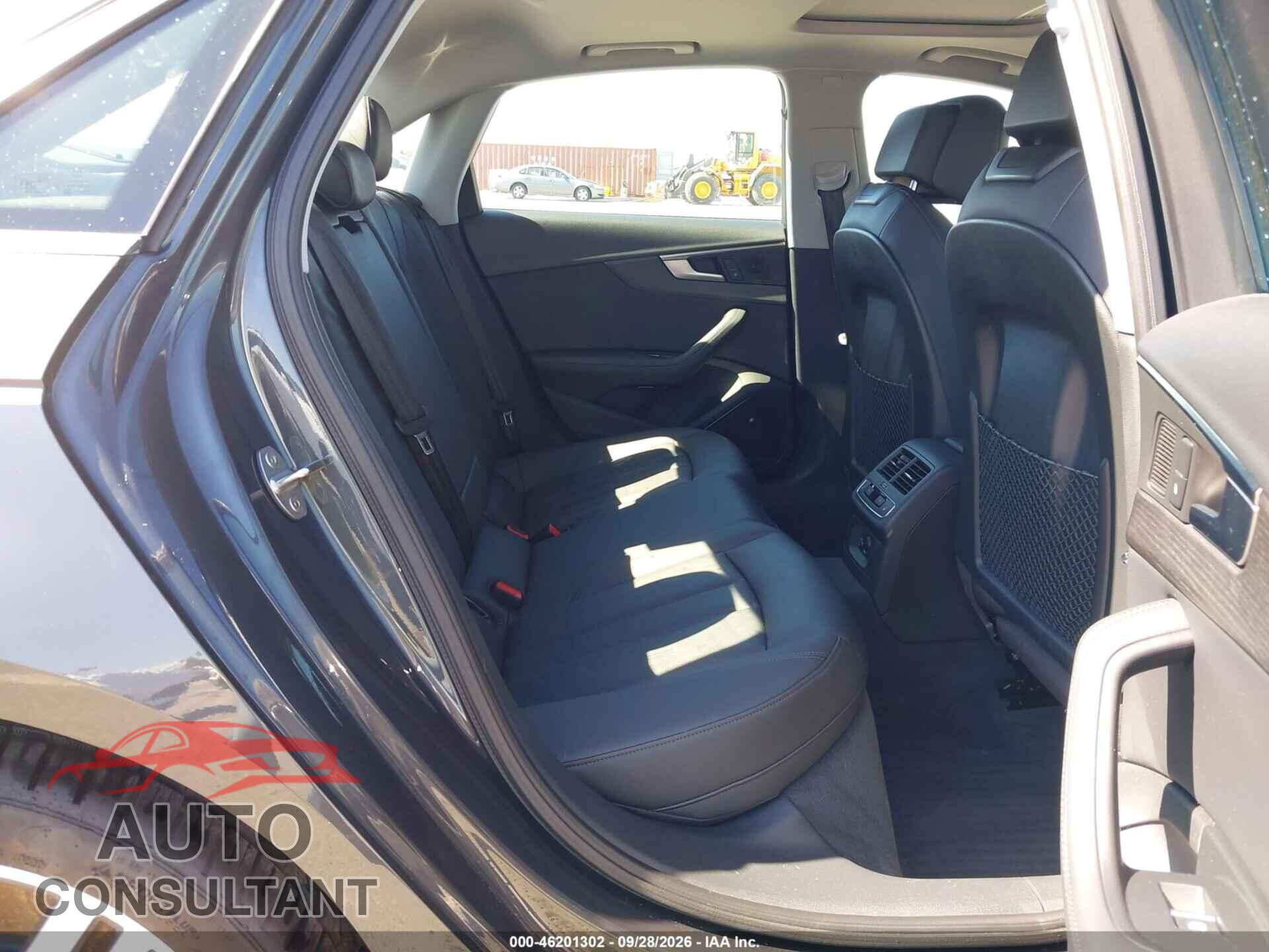 AUDI A4 2018 - WAUFNAF48JN013169