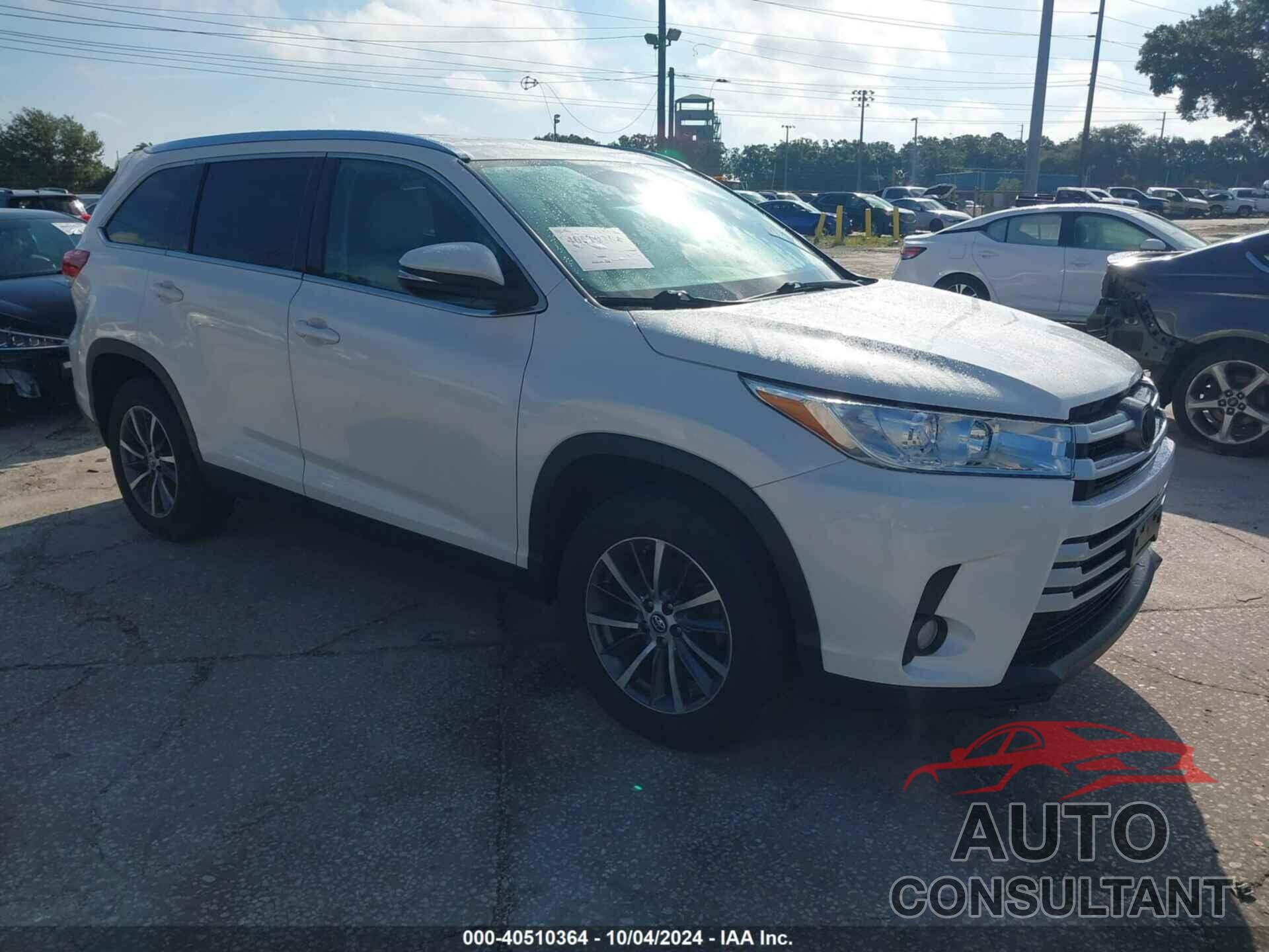 TOYOTA HIGHLANDER 2019 - 5TDKZRFH2KS557024