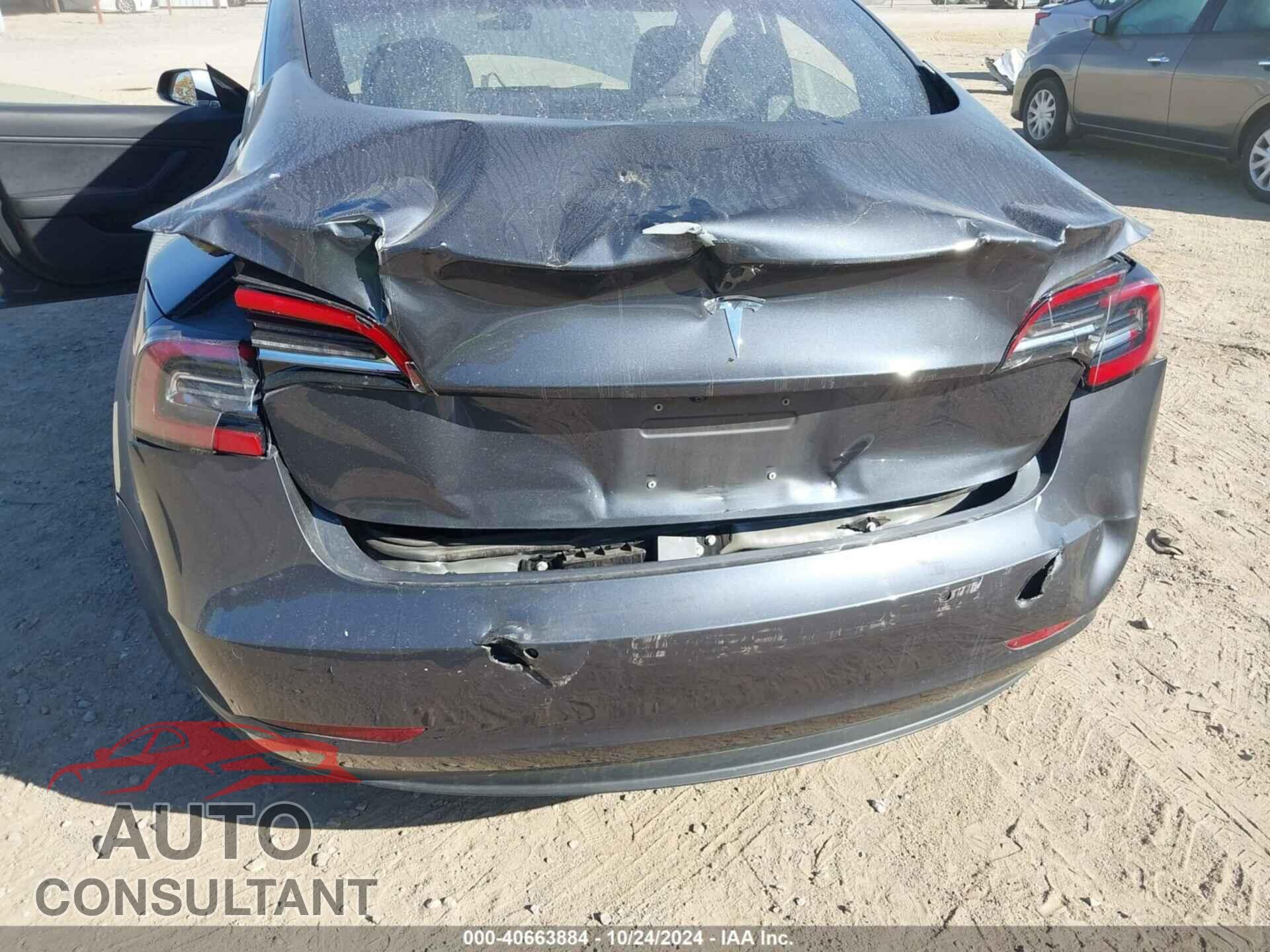 TESLA MODEL 3 2018 - 5YJ3E1EA1JF019973