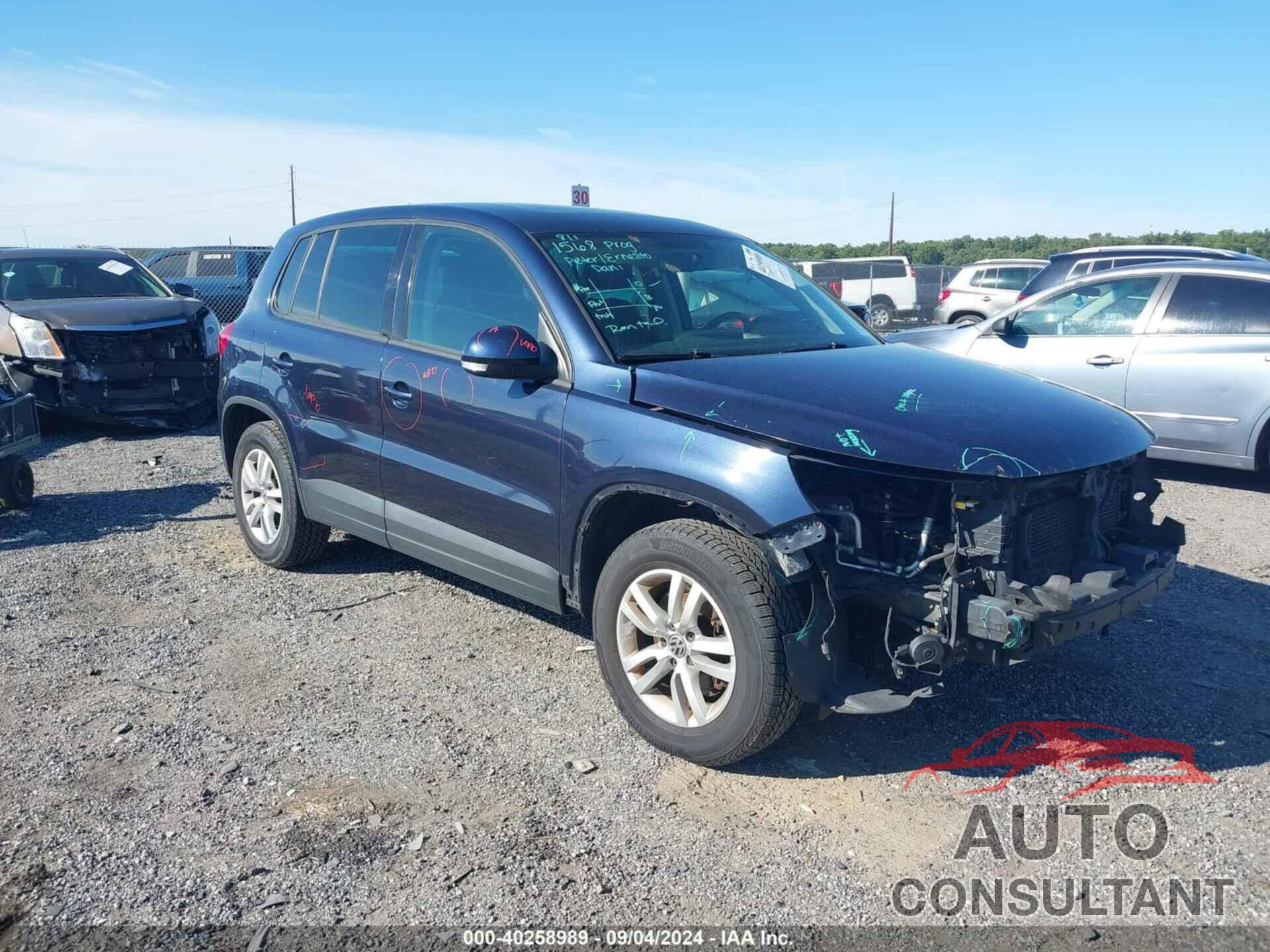 VOLKSWAGEN TIGUAN 2012 - WVGAV7AX9CW610230