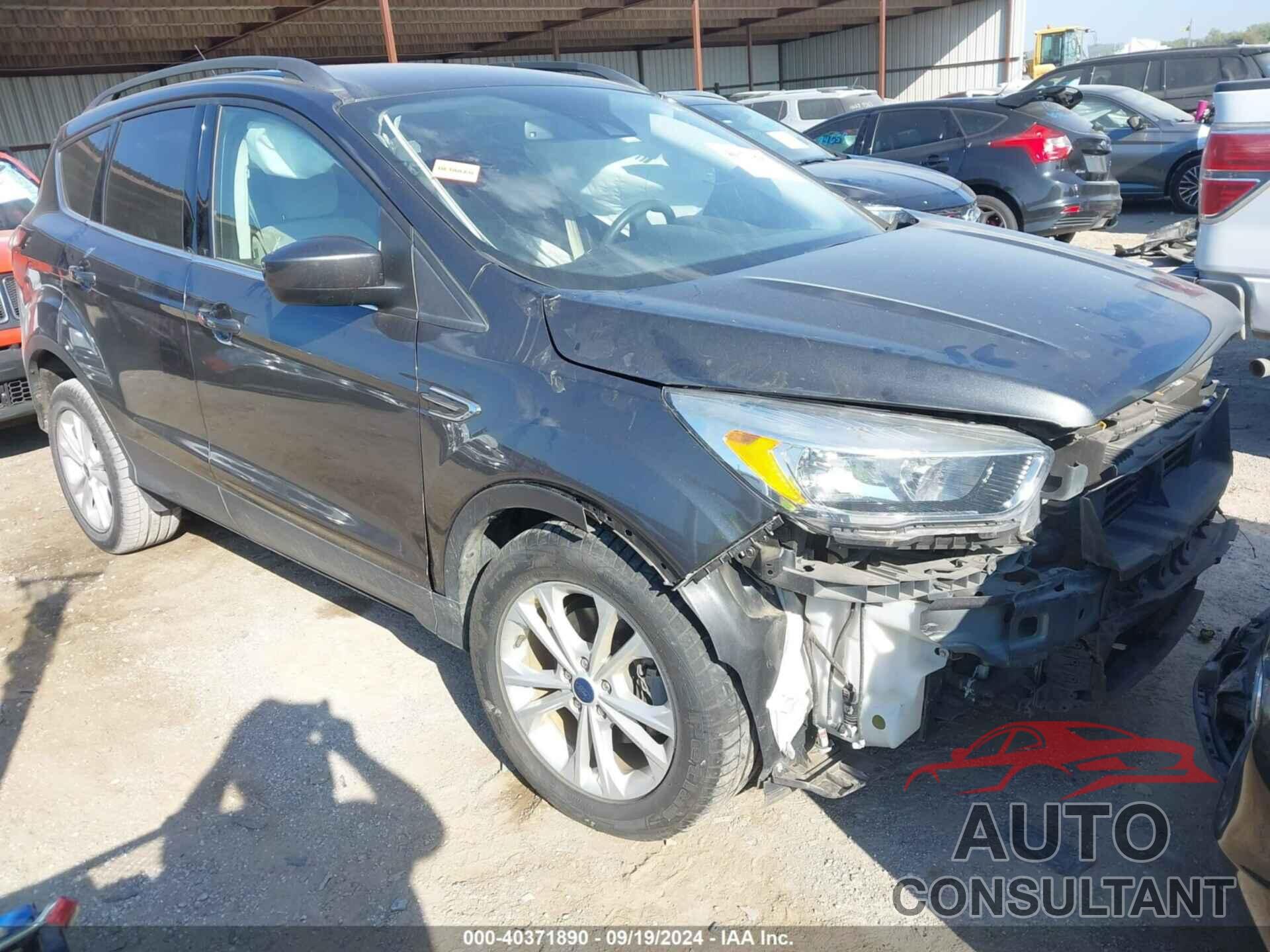FORD ESCAPE 2018 - 1FMCU0GDXJUD23309