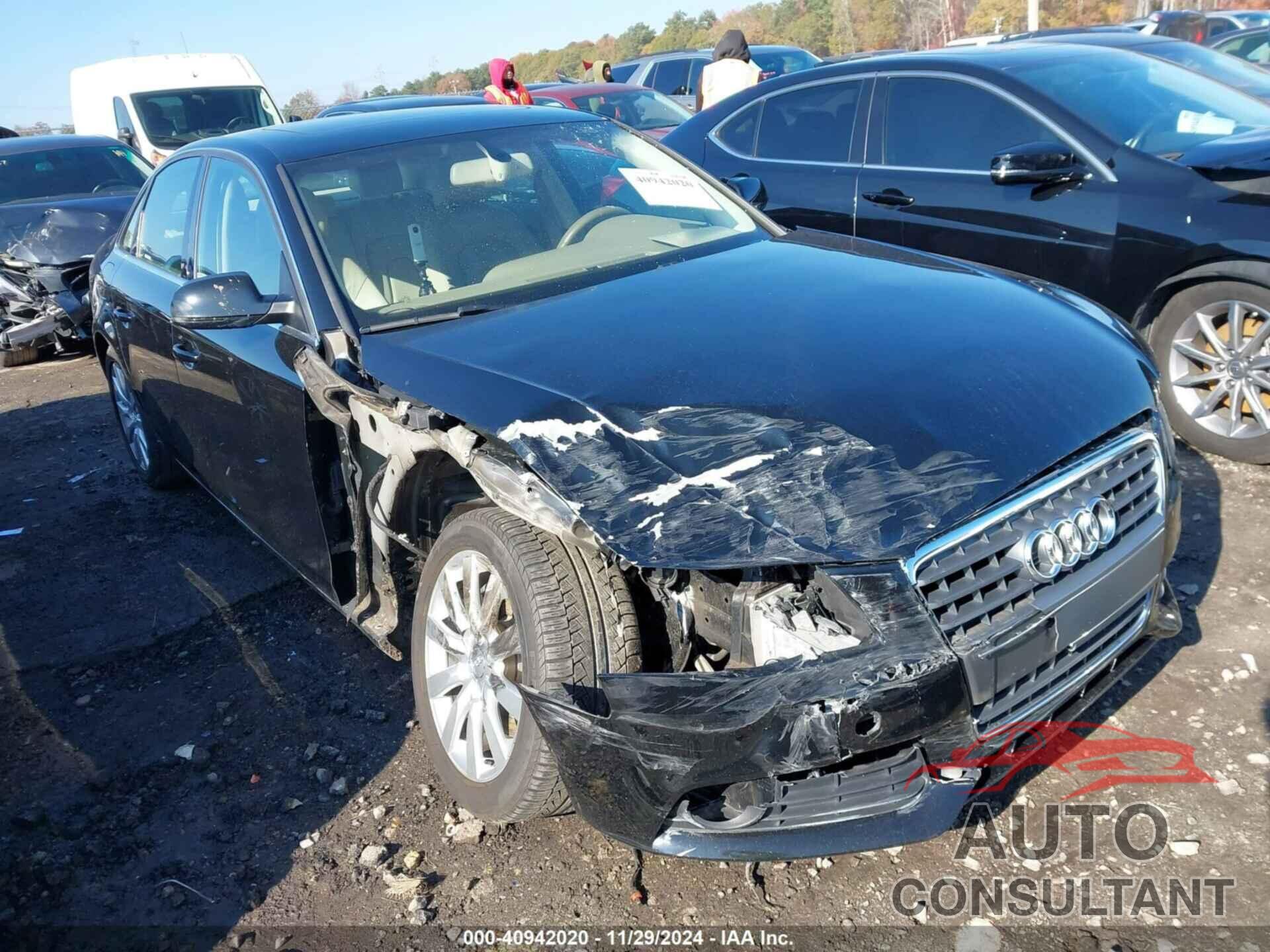 AUDI A4 2011 - WAUEFAFLXBN033781