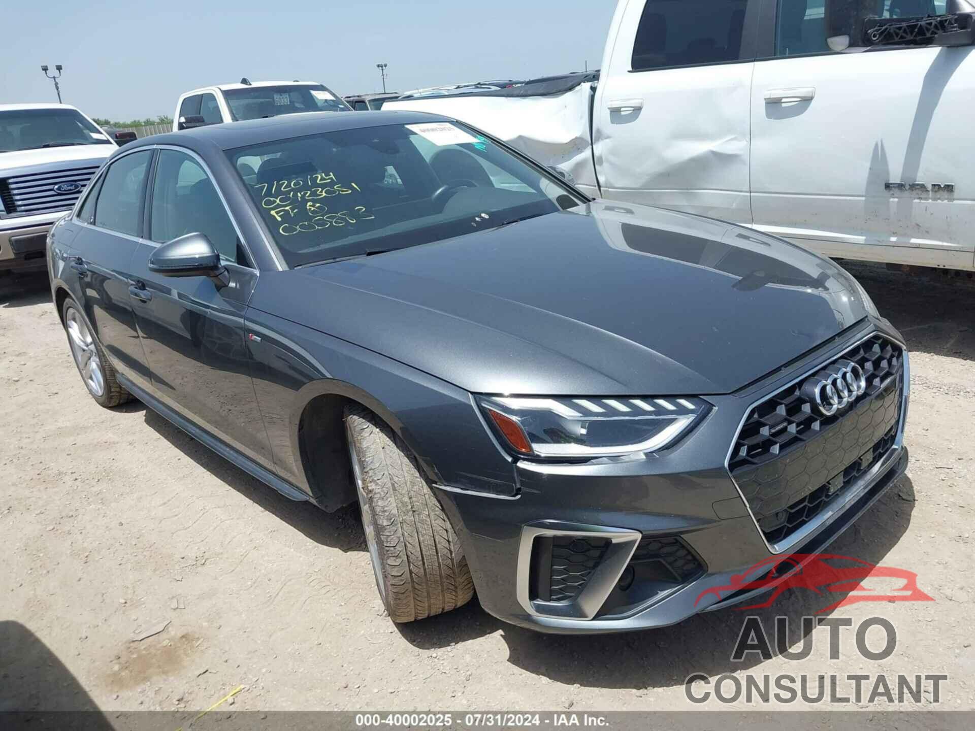 AUDI A4 2023 - WAUEAAF41PN005883