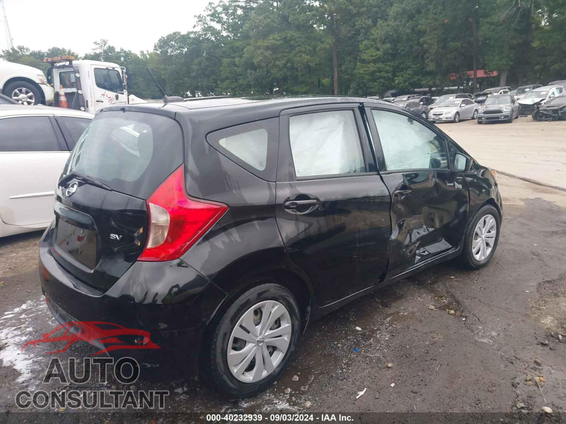 NISSAN VERSA NOTE 2017 - 3N1CE2CP1HL352248