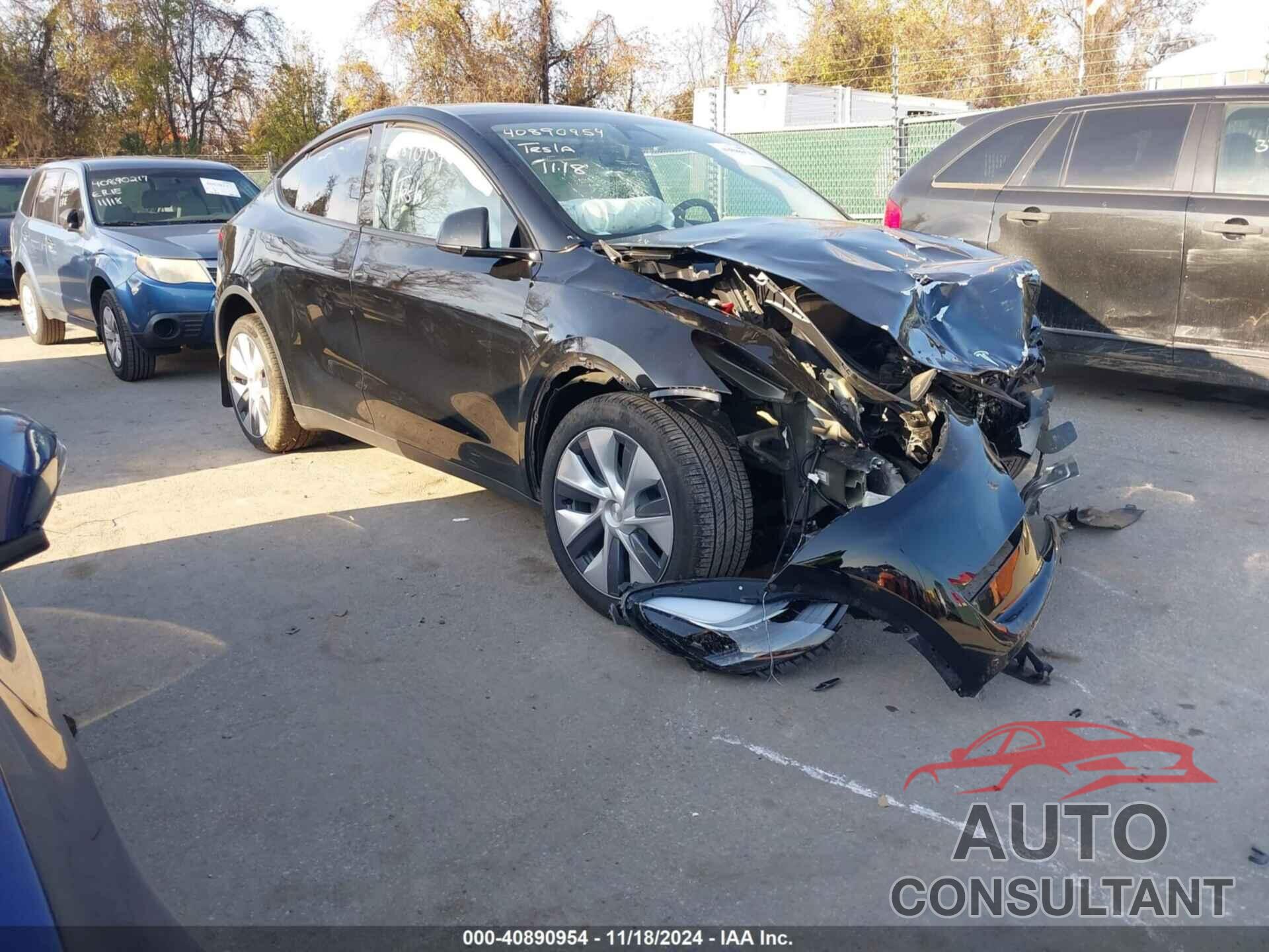 TESLA MODEL Y 2023 - 7SAYGDEE8PA177580