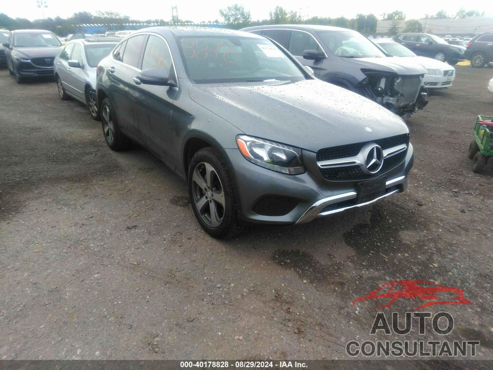 MERCEDES-BENZ GLC 300 COUPE 2017 - WDC0J4KB3HF148682