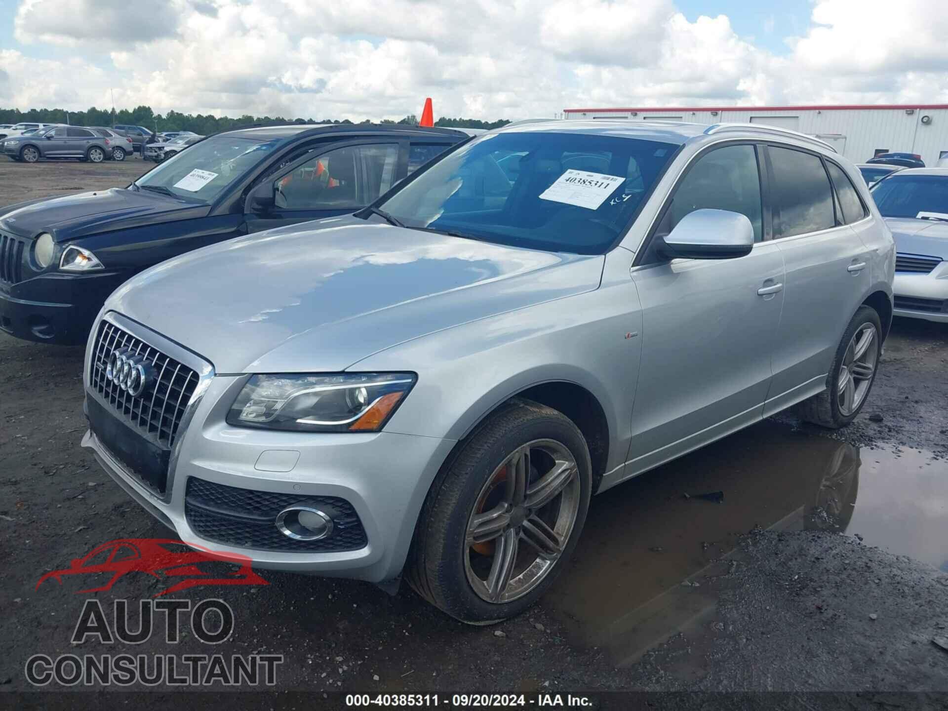 AUDI Q5 2011 - WA1DKAFP2BA007710