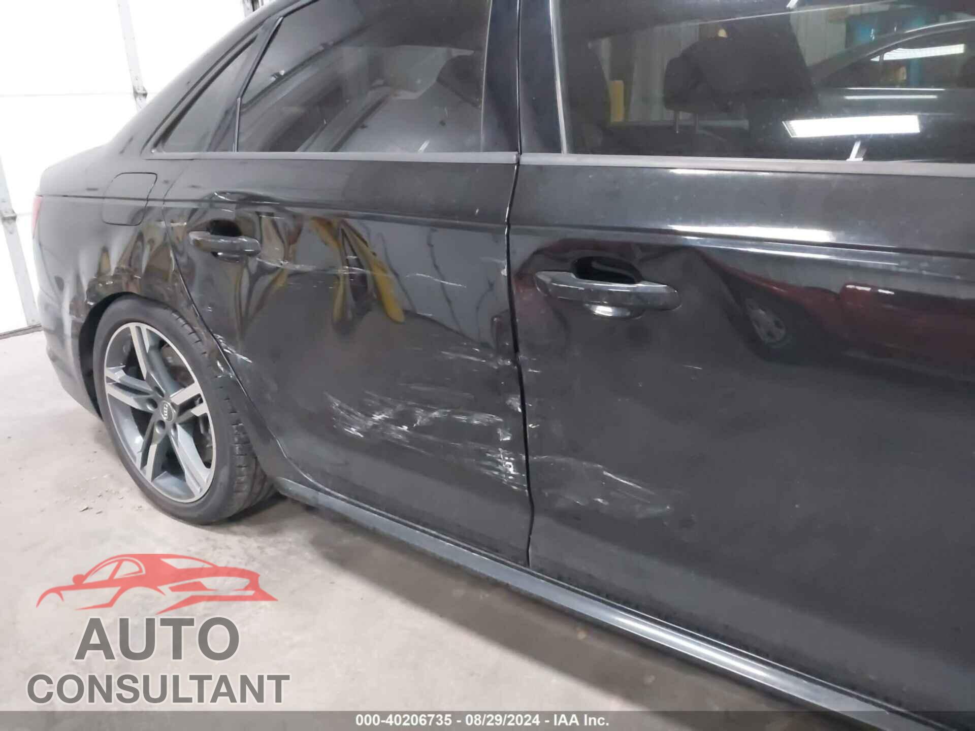 AUDI A4 2017 - WAUDNAF46HN052408