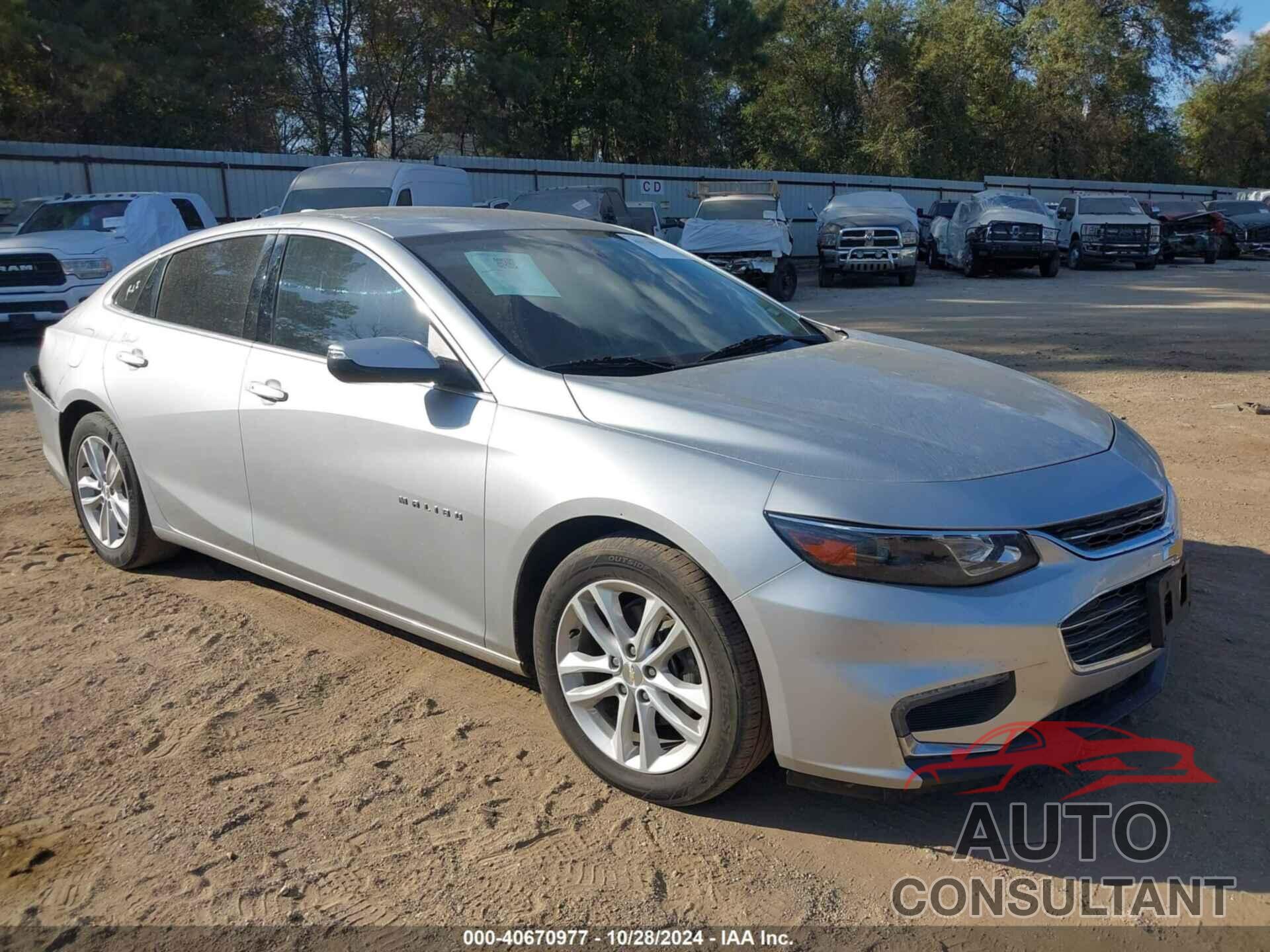 CHEVROLET MALIBU 2018 - 1G1ZD5ST4JF229935