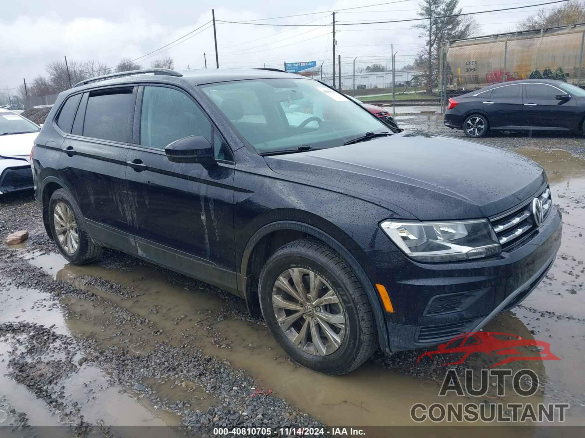 VOLKSWAGEN TIGUAN 2018 - 3VV0B7AX0JM079412