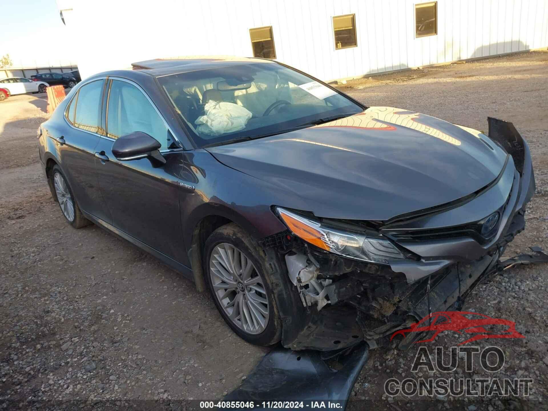 TOYOTA CAMRY HYBRID 2018 - 4T1B21HK3JU501288