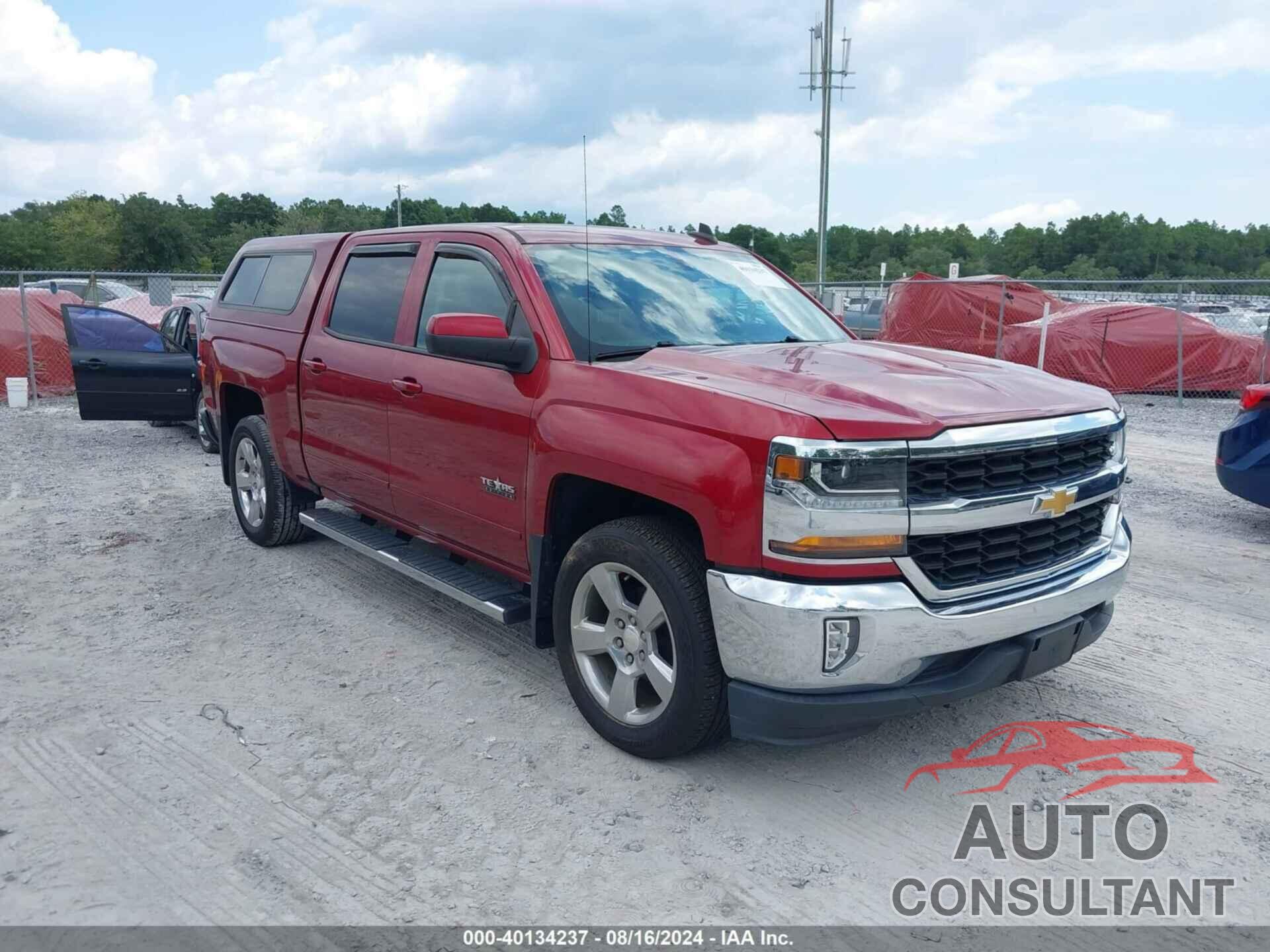 CHEVROLET SILVERADO 1500 2018 - 3GCPCREC0JG487579