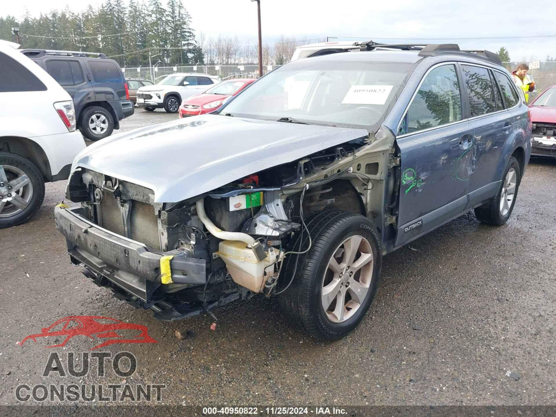 SUBARU OUTBACK 2013 - 4S4BRBCC3D3323653