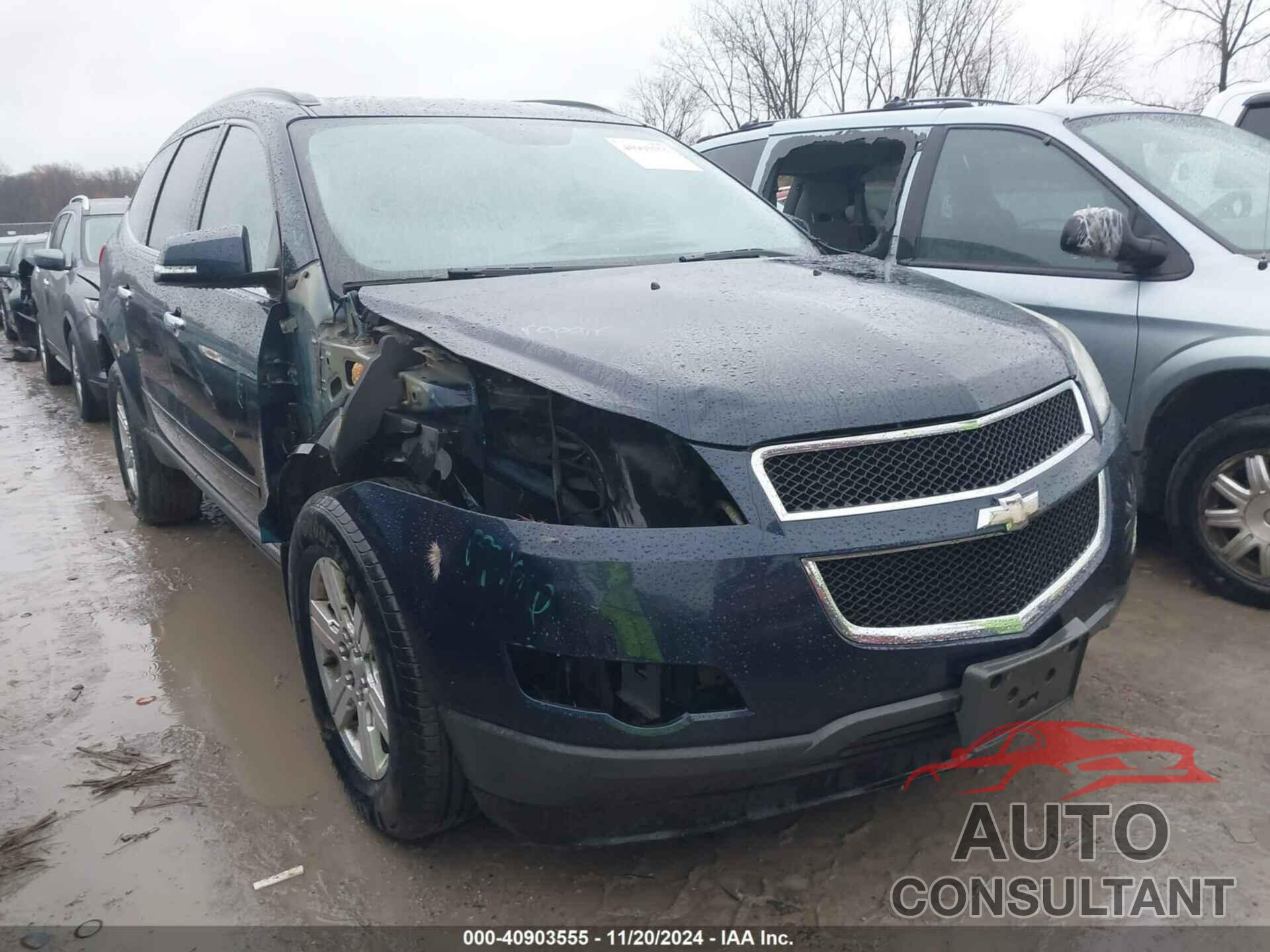 CHEVROLET TRAVERSE 2011 - 1GNKRGED9BJ379488