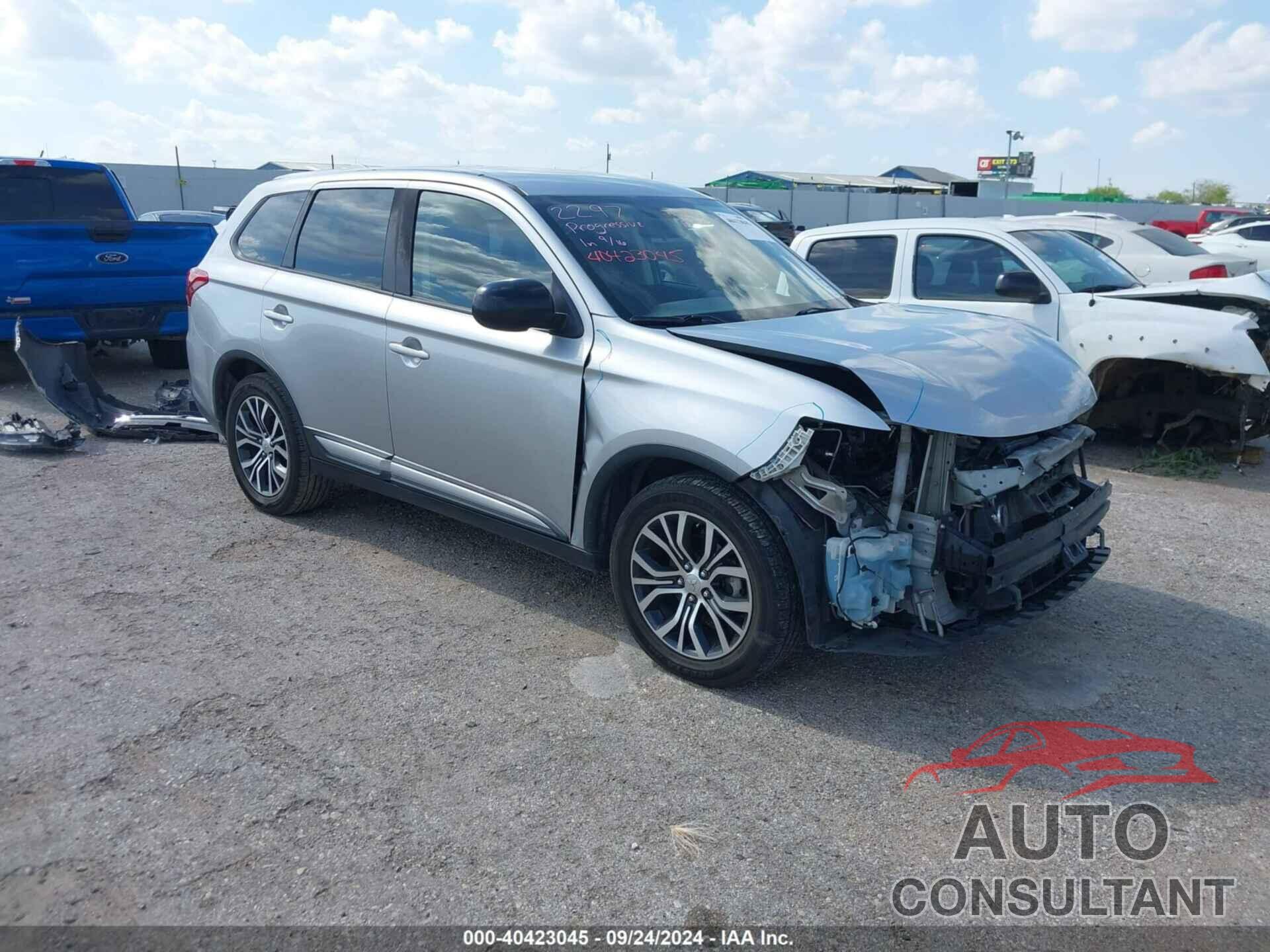 MITSUBISHI OUTLANDER 2018 - JA4AD2A36JJ003780