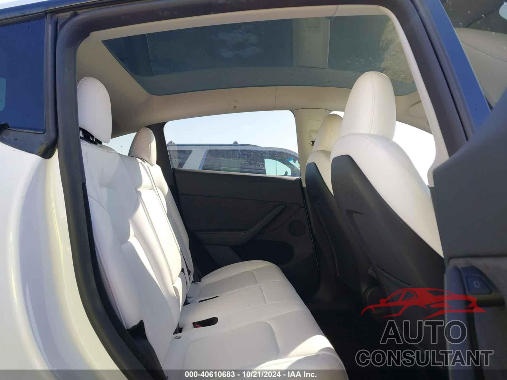 TESLA MODEL Y 2023 - 7SAYGDEE5PA148019