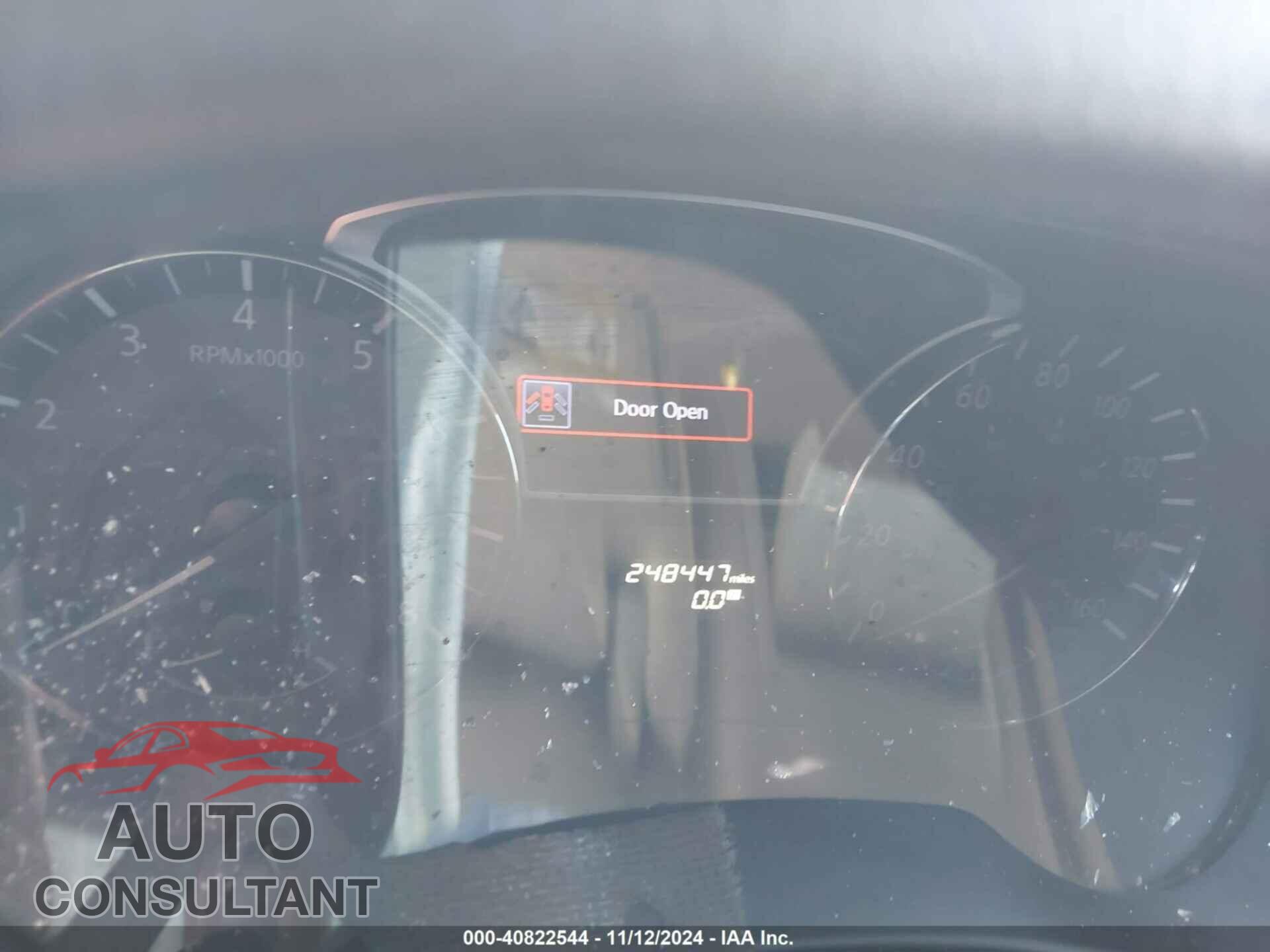 NISSAN PATHFINDER 2015 - 5N1AR2MN4FC606030