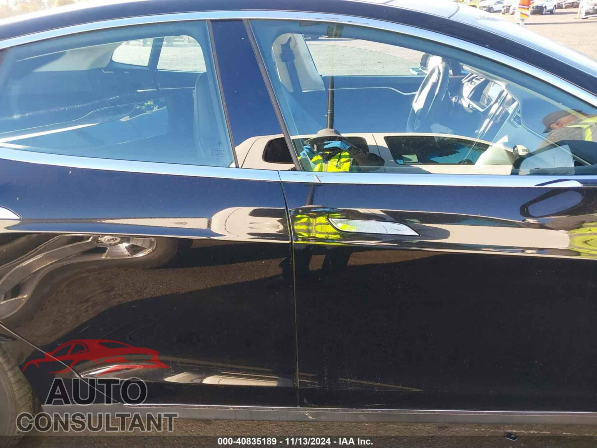 TESLA MODEL S 2013 - 5YJSA1CG0DFP09488