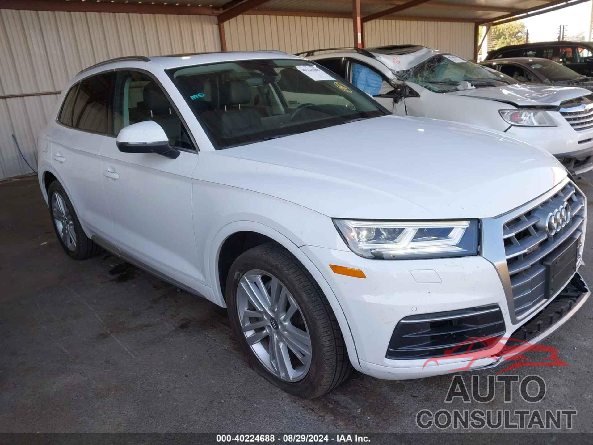 AUDI Q5 2018 - WA1BNAFY8J2205367