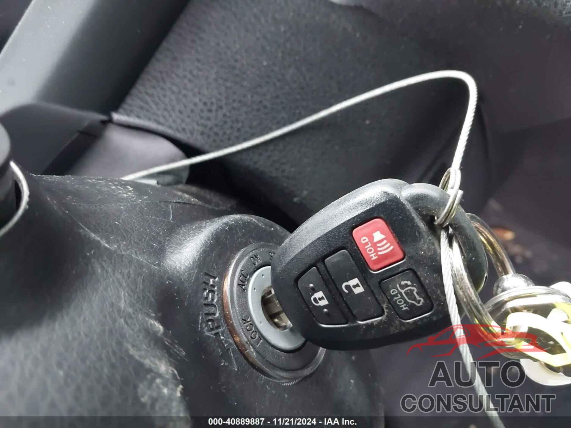 TOYOTA HIGHLANDER 2019 - 5TDBZRFH7KS724686