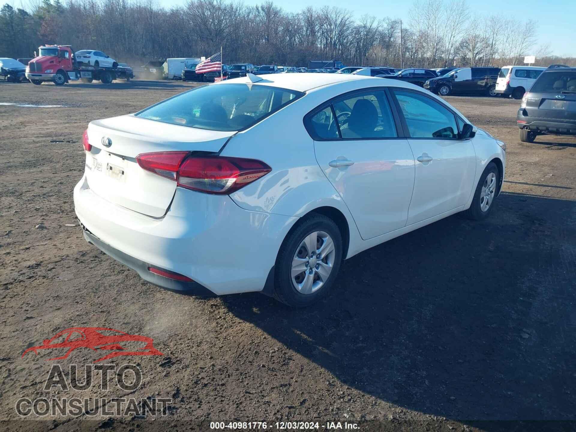 KIA FORTE 2017 - 3KPFK4A76HE100839