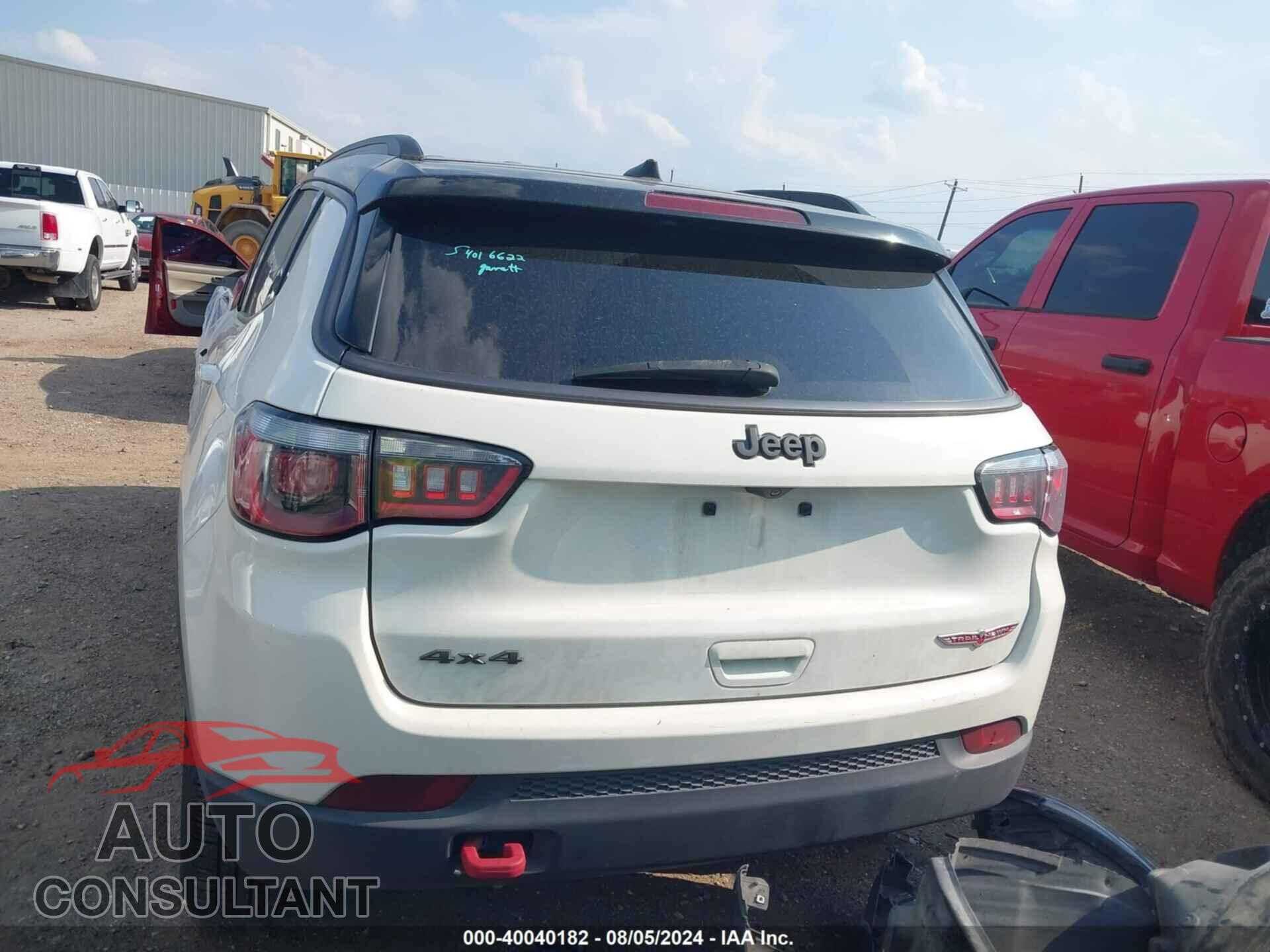JEEP COMPASS 2020 - 3C4NJDDB2LT171393