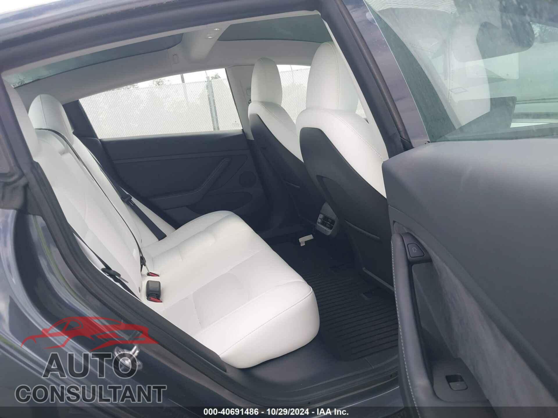 TESLA MODEL 3 2023 - 5YJ3E1EA9PF672382