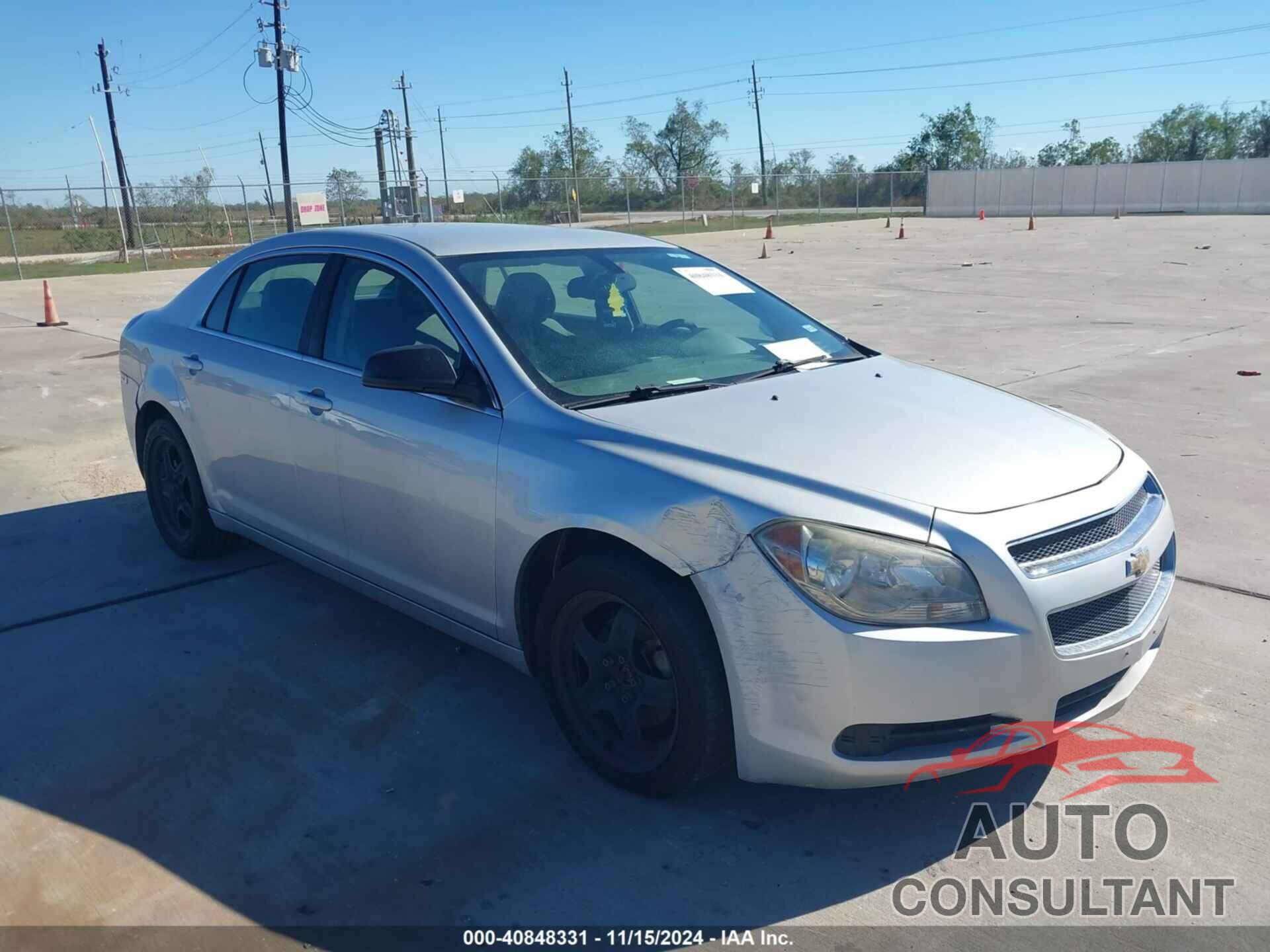 CHEVROLET MALIBU 2011 - 1G1ZB5E16BF268544