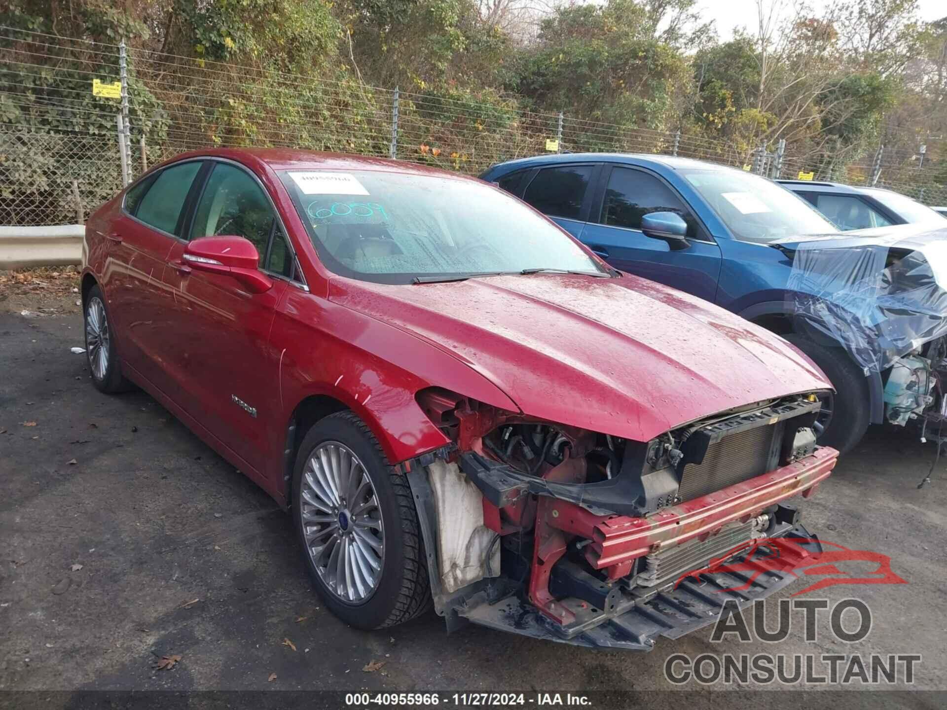 FORD FUSION HYBRID 2013 - 3FA6P0RU6DR281888