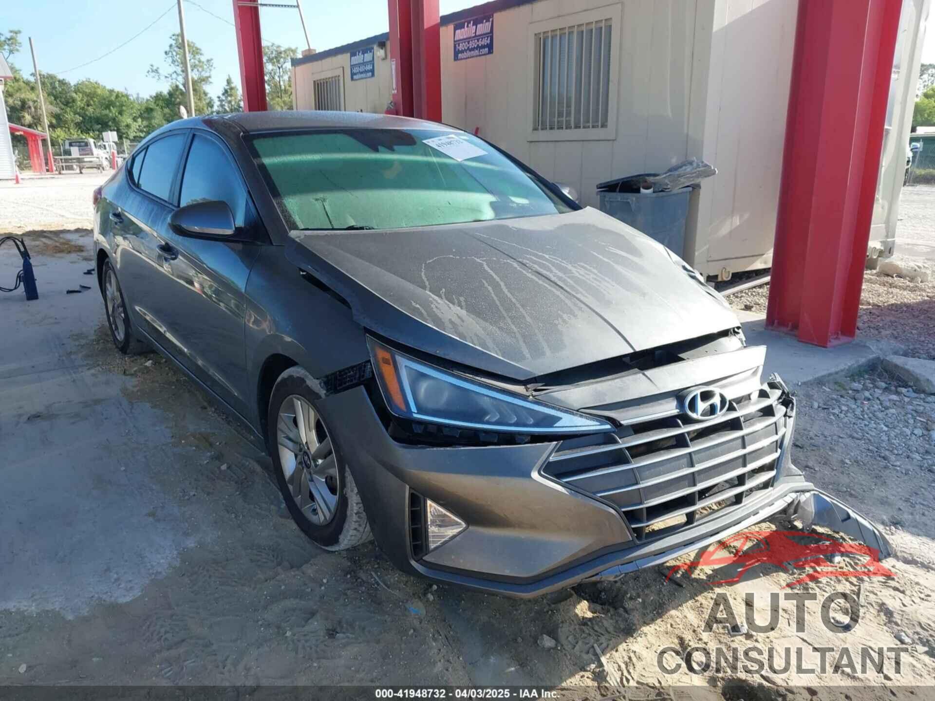 HYUNDAI ELANTRA 2020 - 5NPD84LF2LH511525