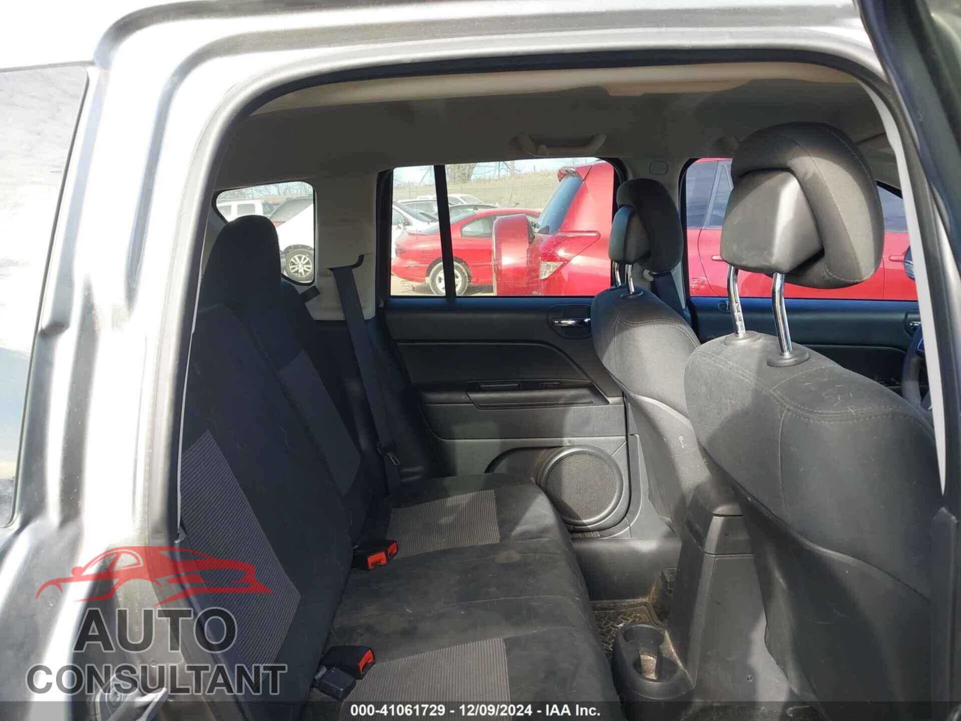 JEEP COMPASS 2013 - 1C4NJDBB1DD108425