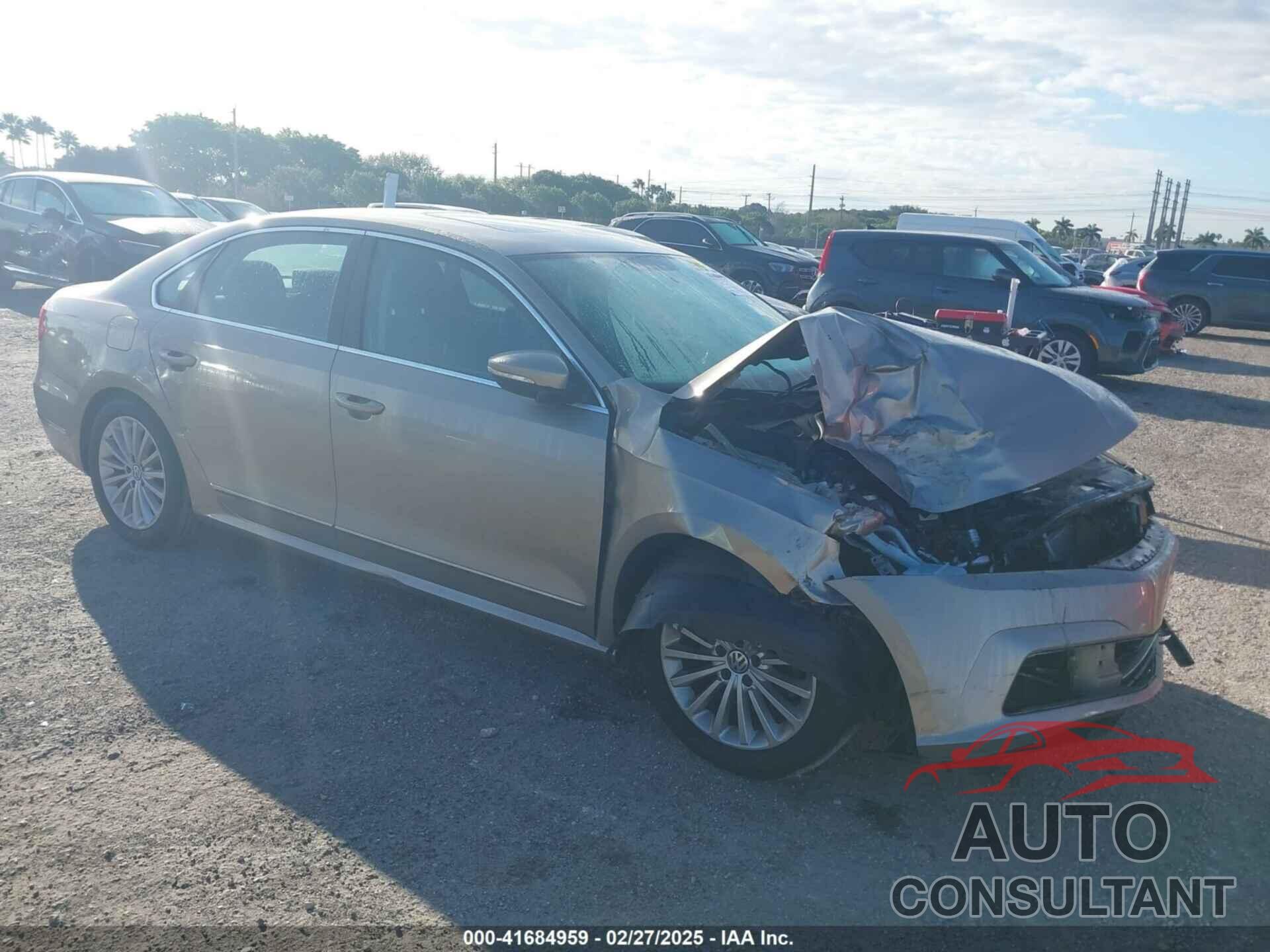 VOLKSWAGEN PASSAT 2016 - 1VWBS7A38GC018059