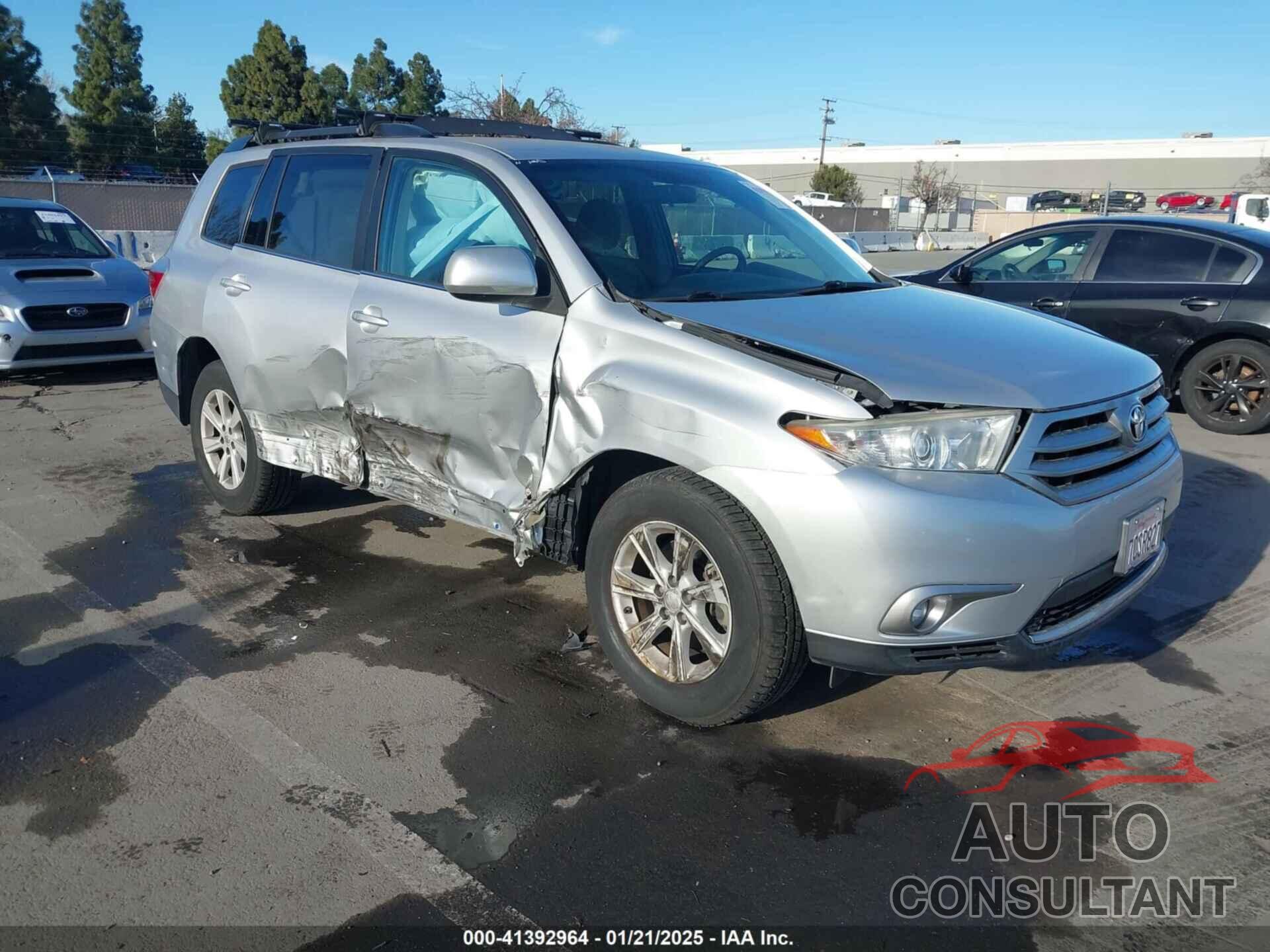 TOYOTA HIGHLANDER 2013 - 5TDBK3EH1DS269615