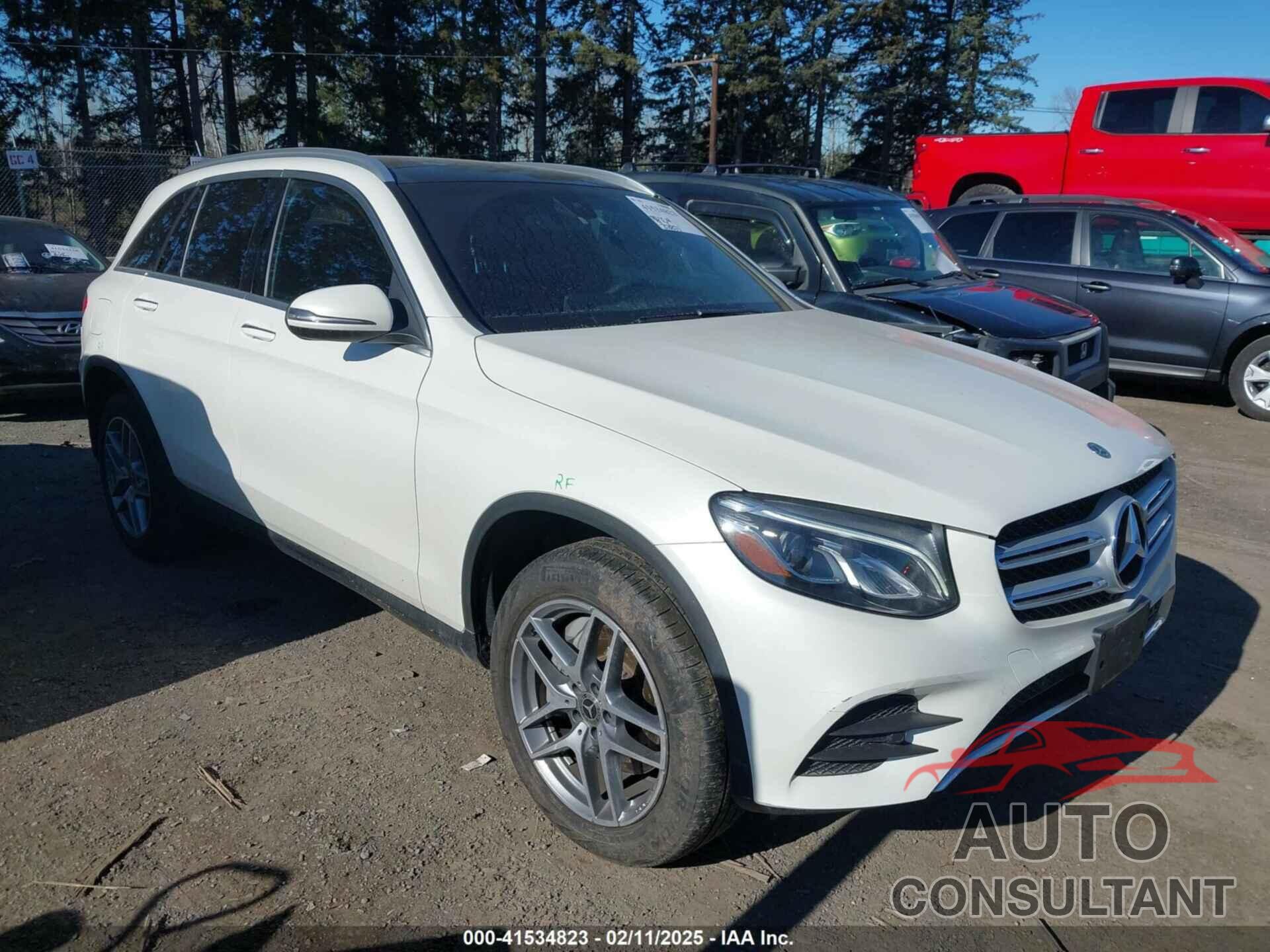 MERCEDES-BENZ GLC 300 2018 - WDC0G4KB3JV062556