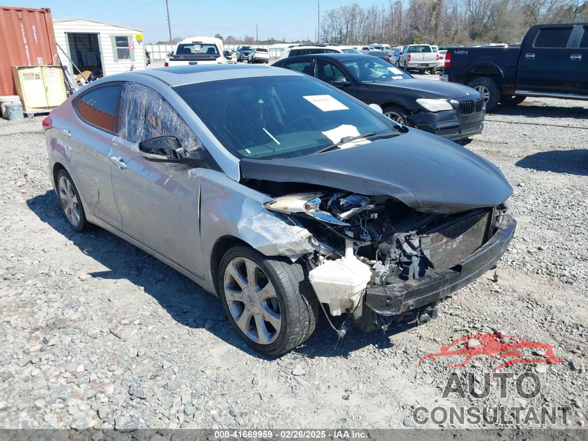 HYUNDAI ELANTRA 2013 - 5NPDH4AE8DH433358