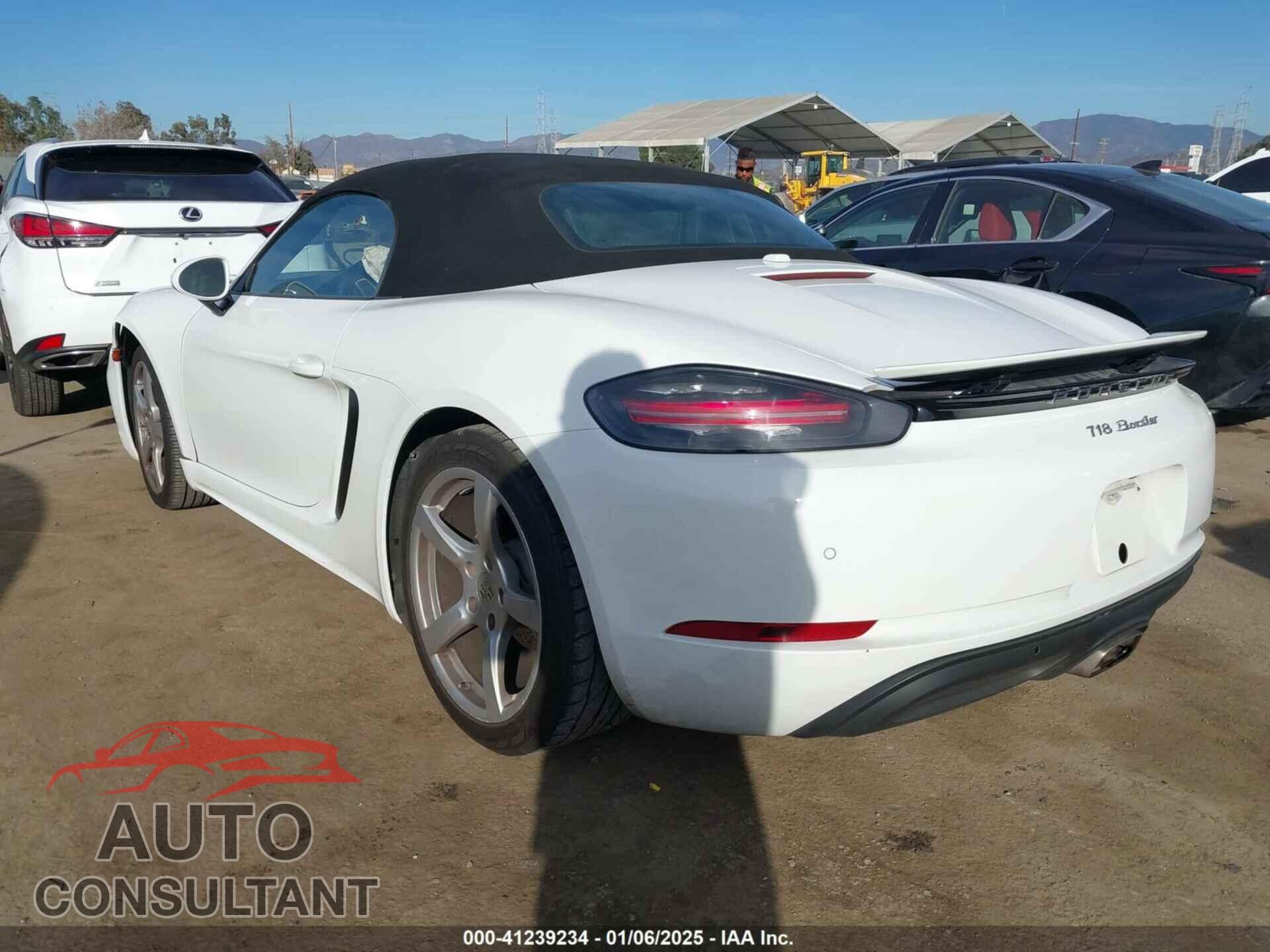 PORSCHE 718 BOXSTER 2017 - WP0CA2A84HS221210