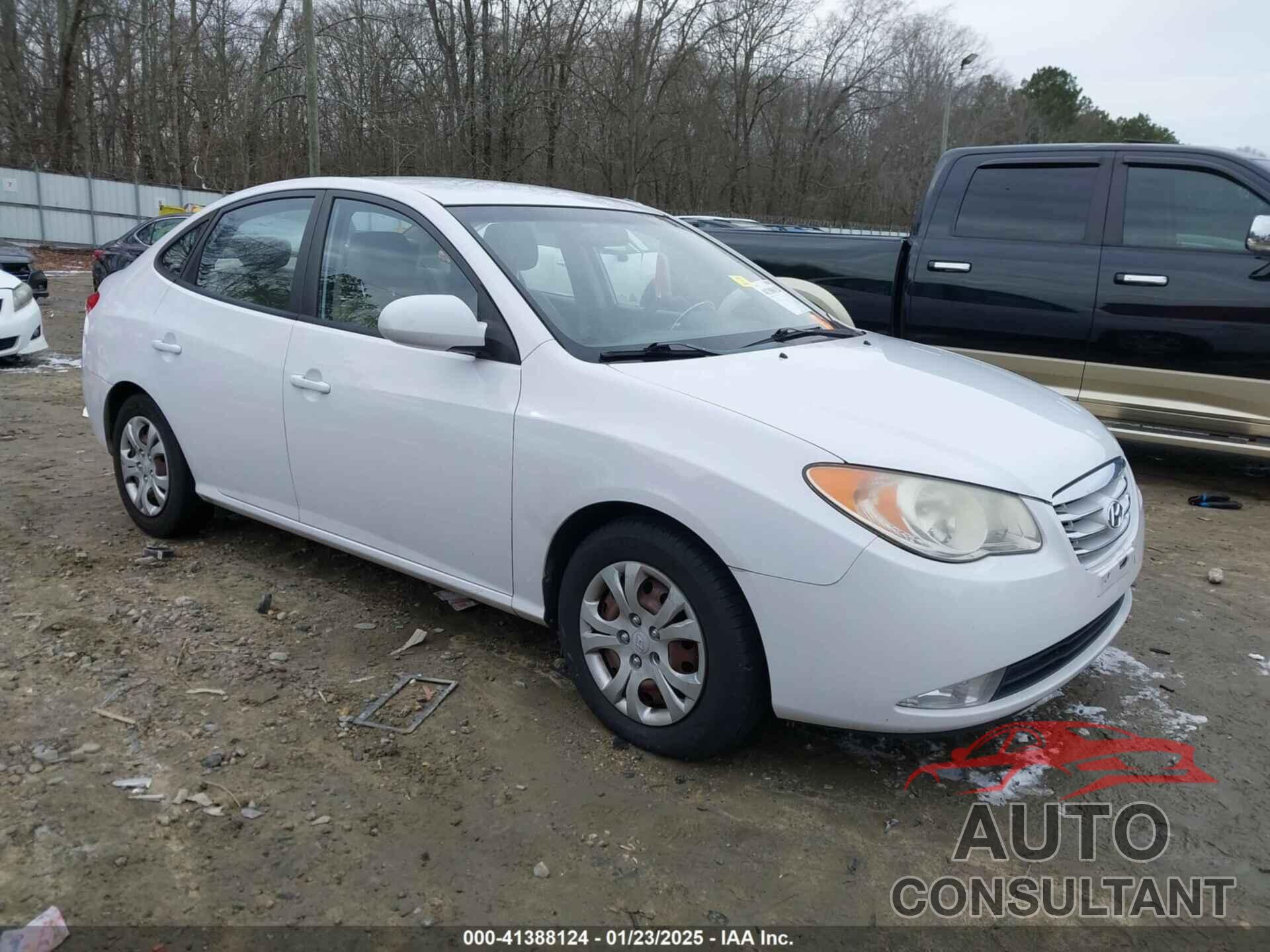 HYUNDAI ELANTRA 2010 - KMHDU4AD8AU867053