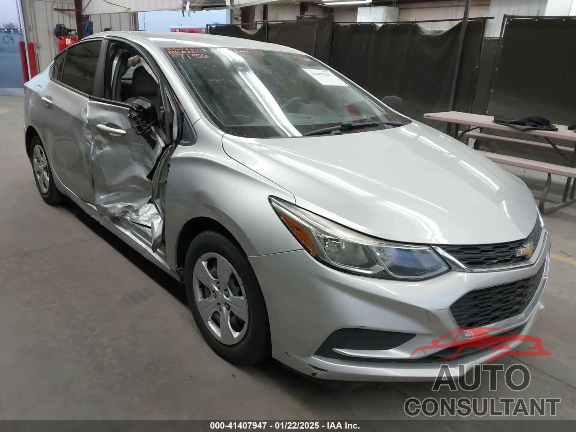 CHEVROLET CRUZE 2017 - 1G1BC5SM6H7147156