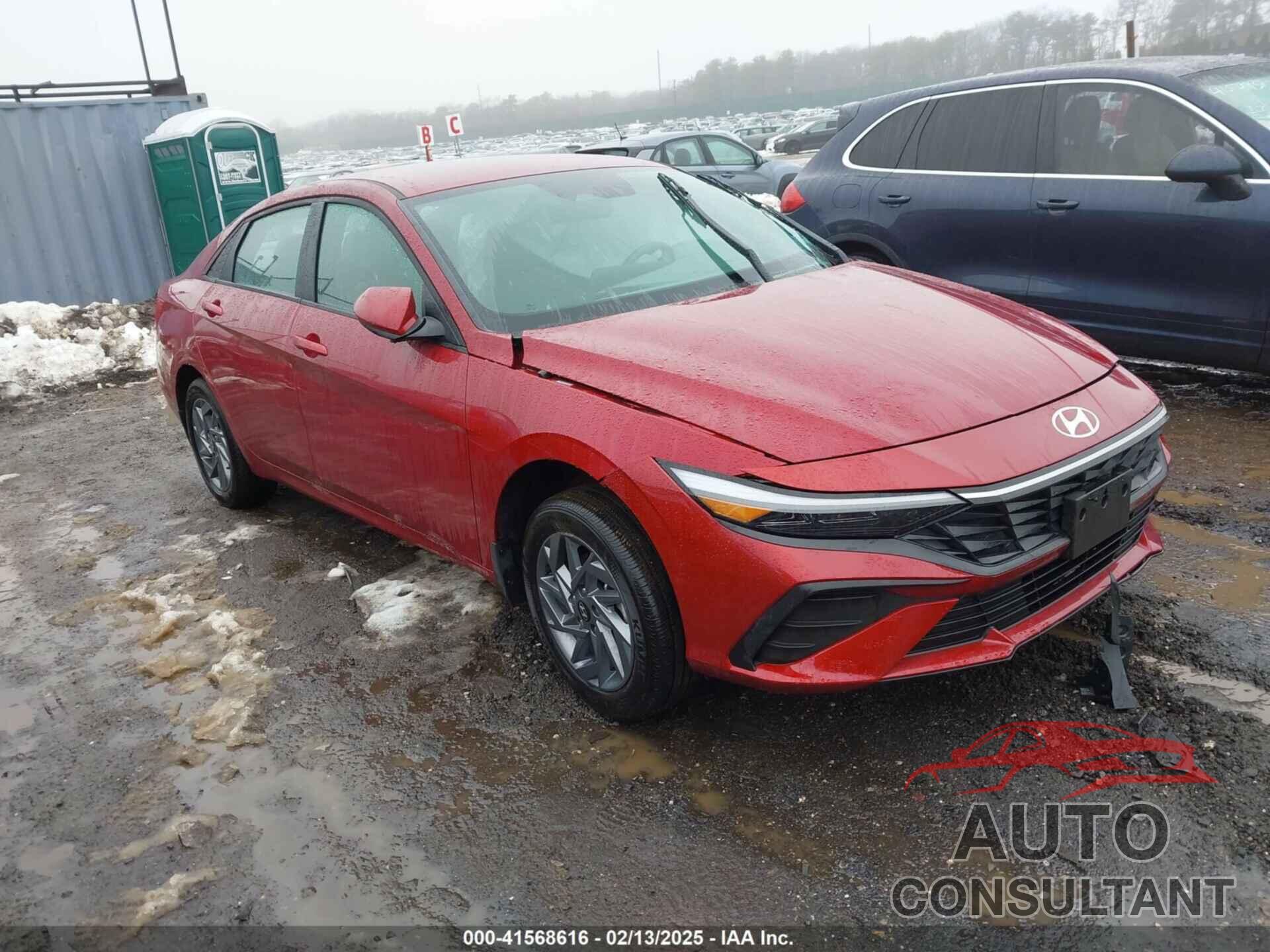 HYUNDAI ELANTRA 2024 - KMHLM4DG0RU780986