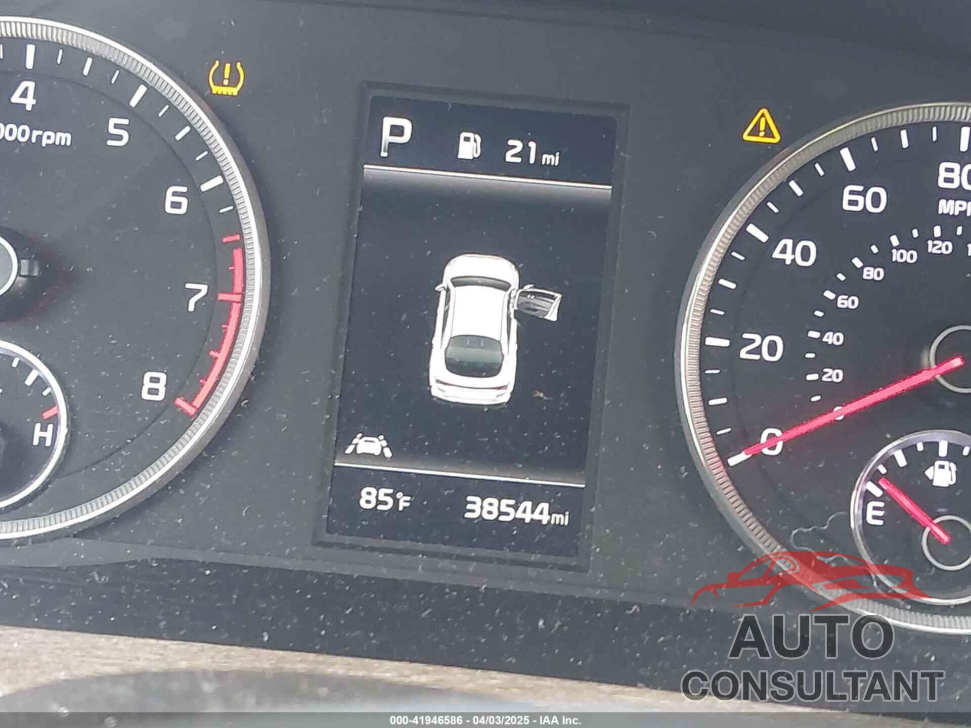 KIA K5 2023 - 5XXG34J27PG176727