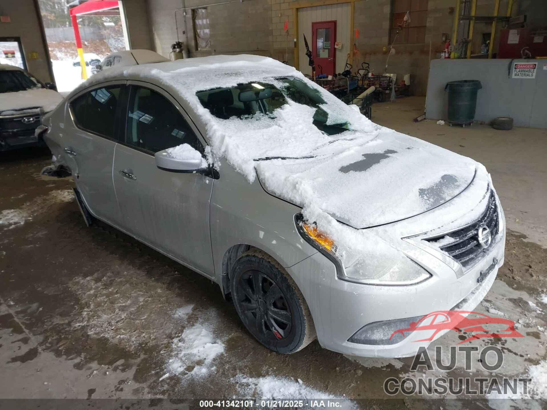 NISSAN VERSA 2015 - 3N1CN7AP3FL900666