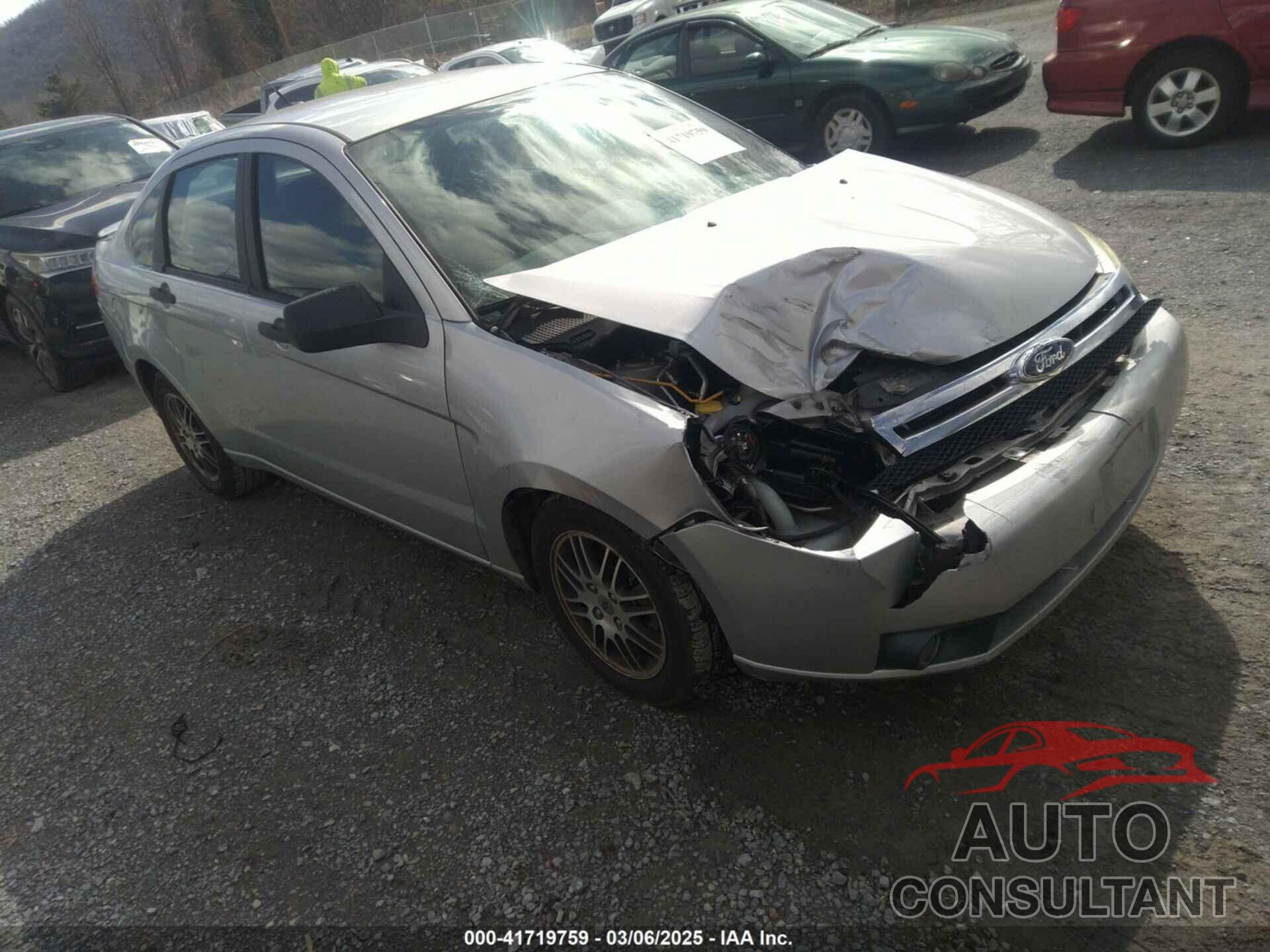 FORD FOCUS 2011 - 1FAHP3FN5BW129246