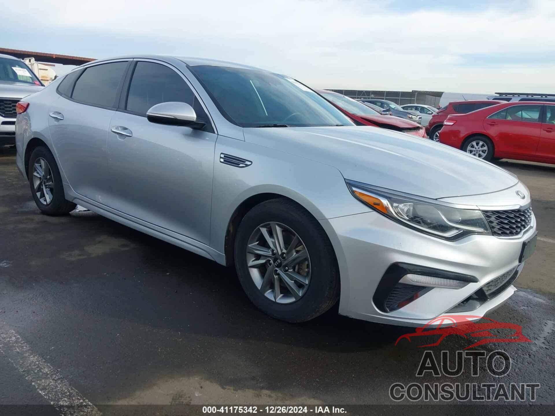 KIA OPTIMA 2019 - 5XXGT4L38KG347662