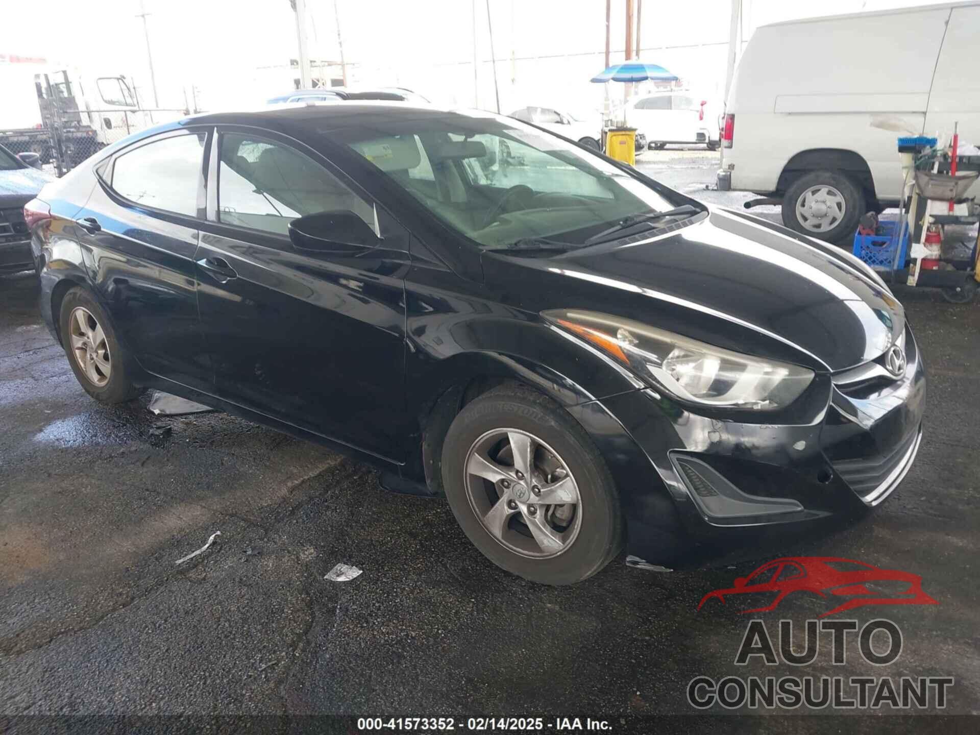 HYUNDAI ELANTRA 2015 - KMHDH4AE2FU227778