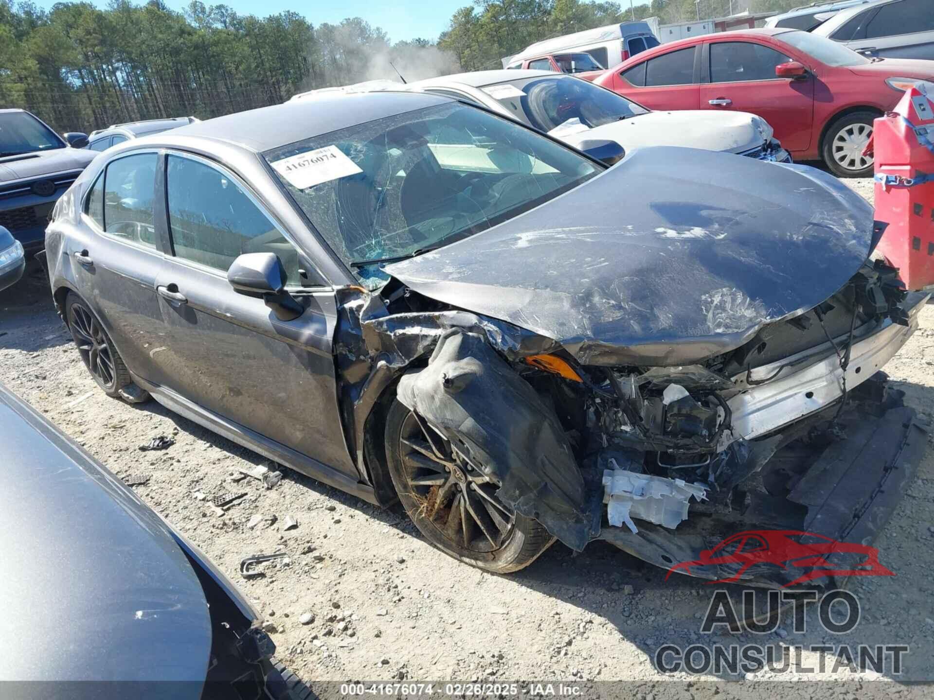 TOYOTA CAMRY 2021 - 4T1G11AK1MU515861