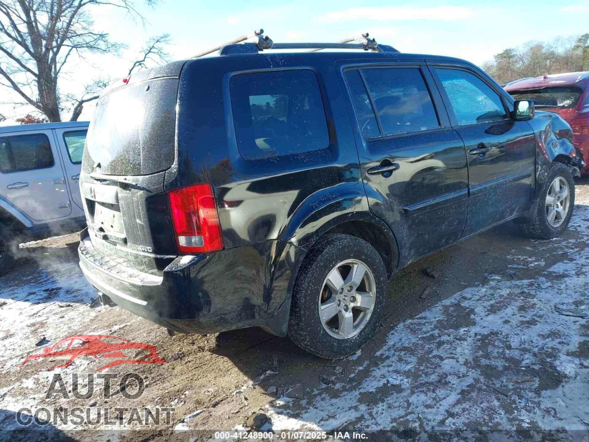 HONDA PILOT 2011 - 5FNYF4H43BB037564
